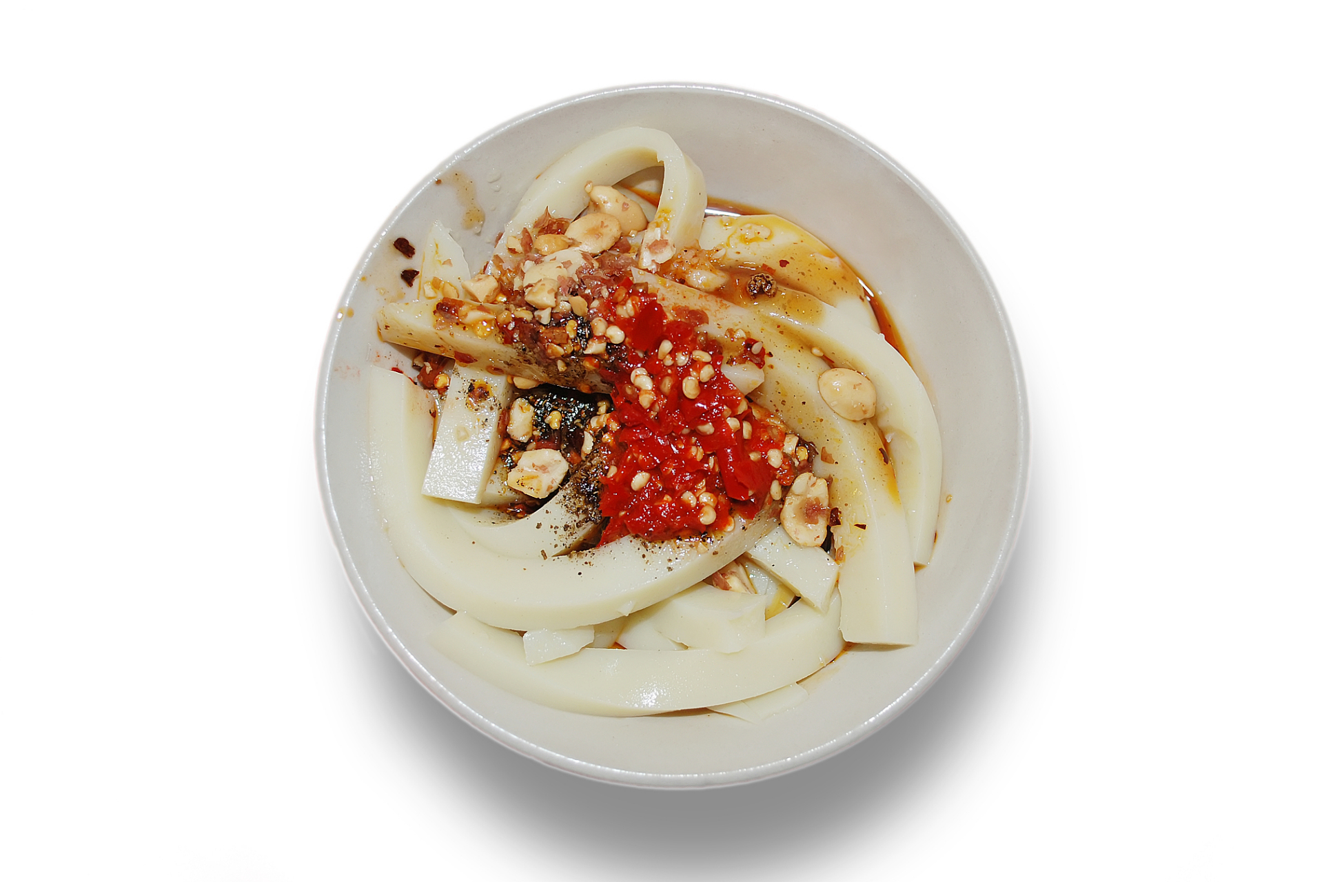 成都甜水面有"三绝":面条筋道有弹性,面条调味香醇,以及汤头鲜美无