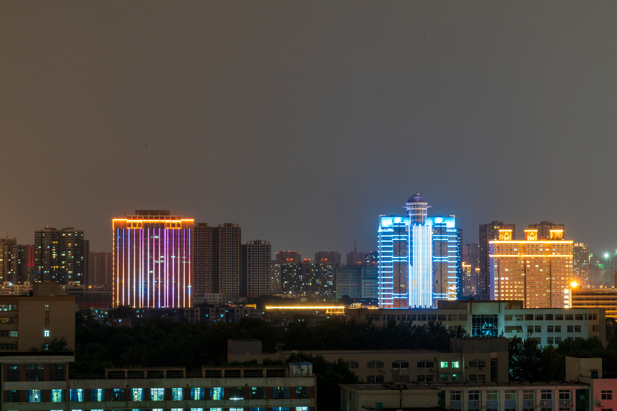 山西阳泉夜景图片