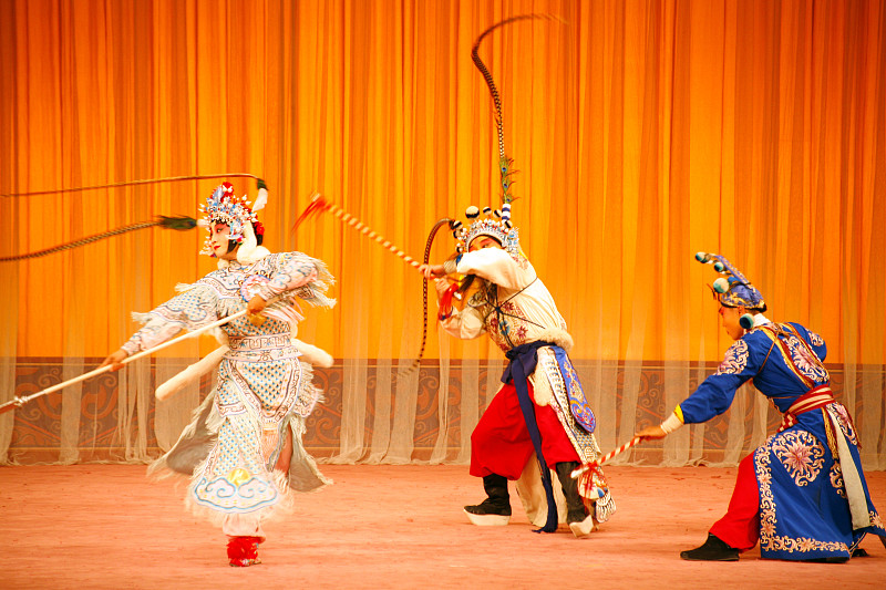 透过中国十大古典悲剧中的女性命运,我们能看到封建时代对女性的多重