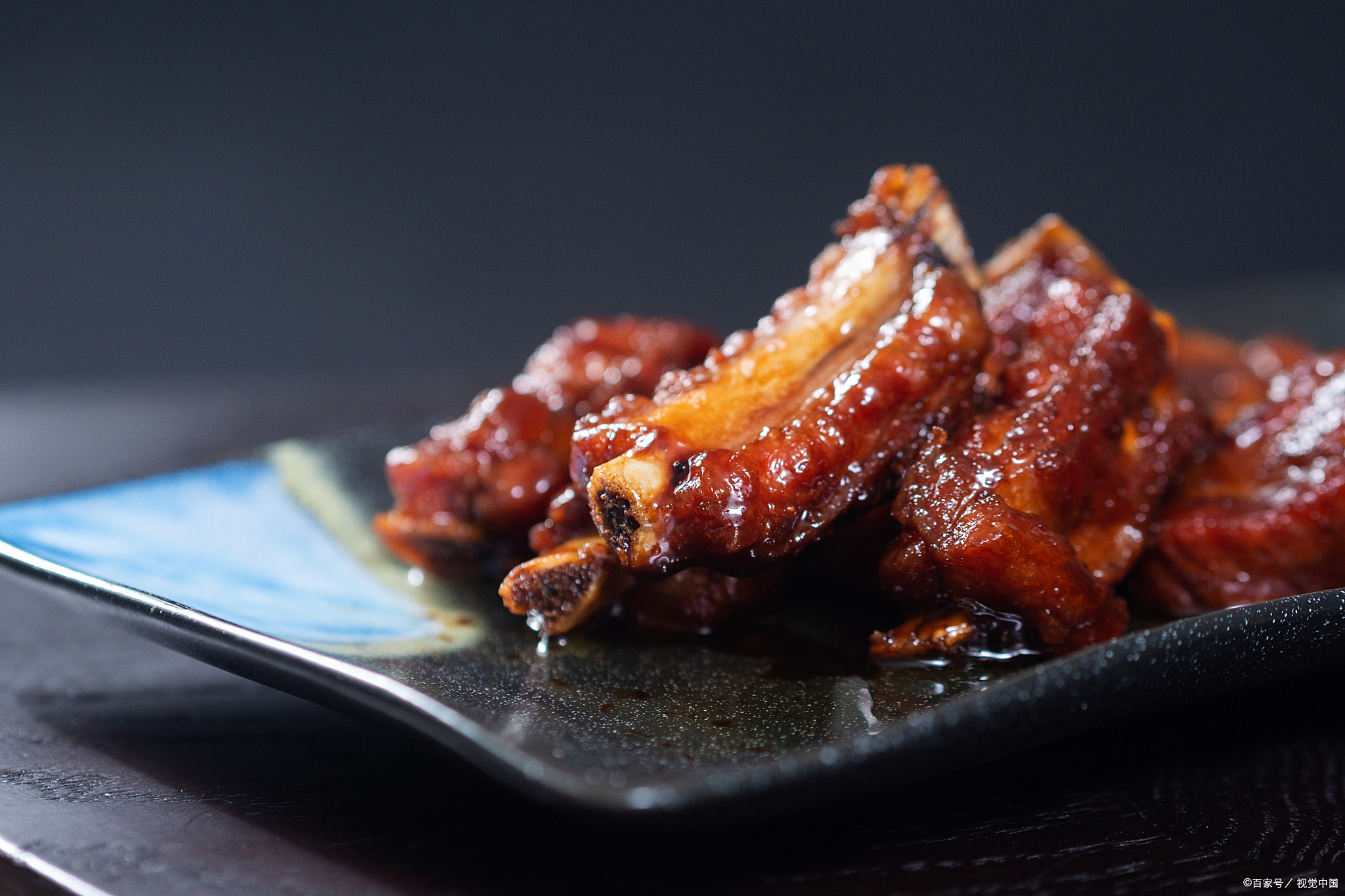 说到无锡酱排骨,我简直按捺不住内心的激动!