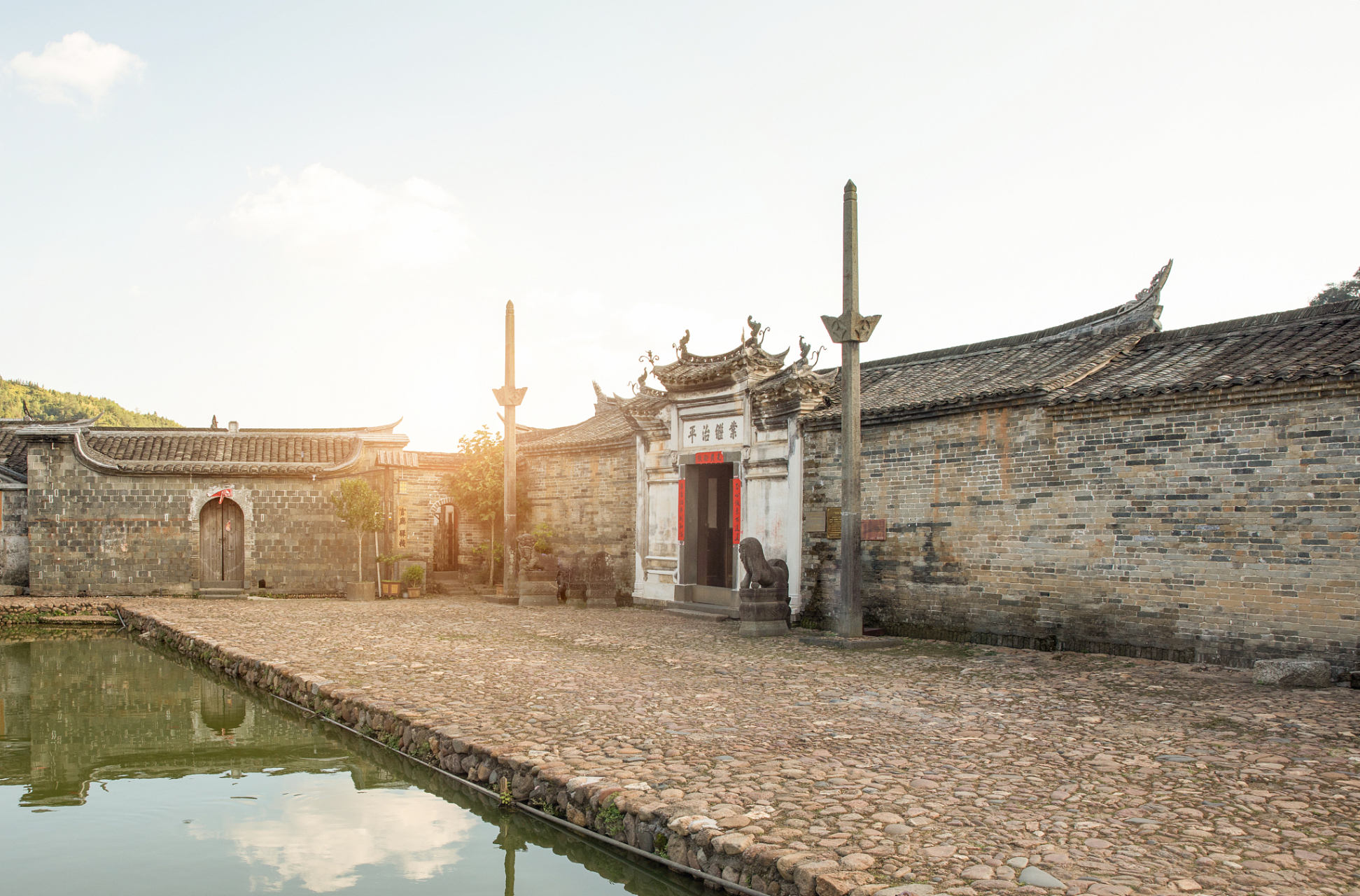 乐享周末分享吧# 位于温州永嘉县境内的苍坡古村,如一颗明珠,镶嵌在