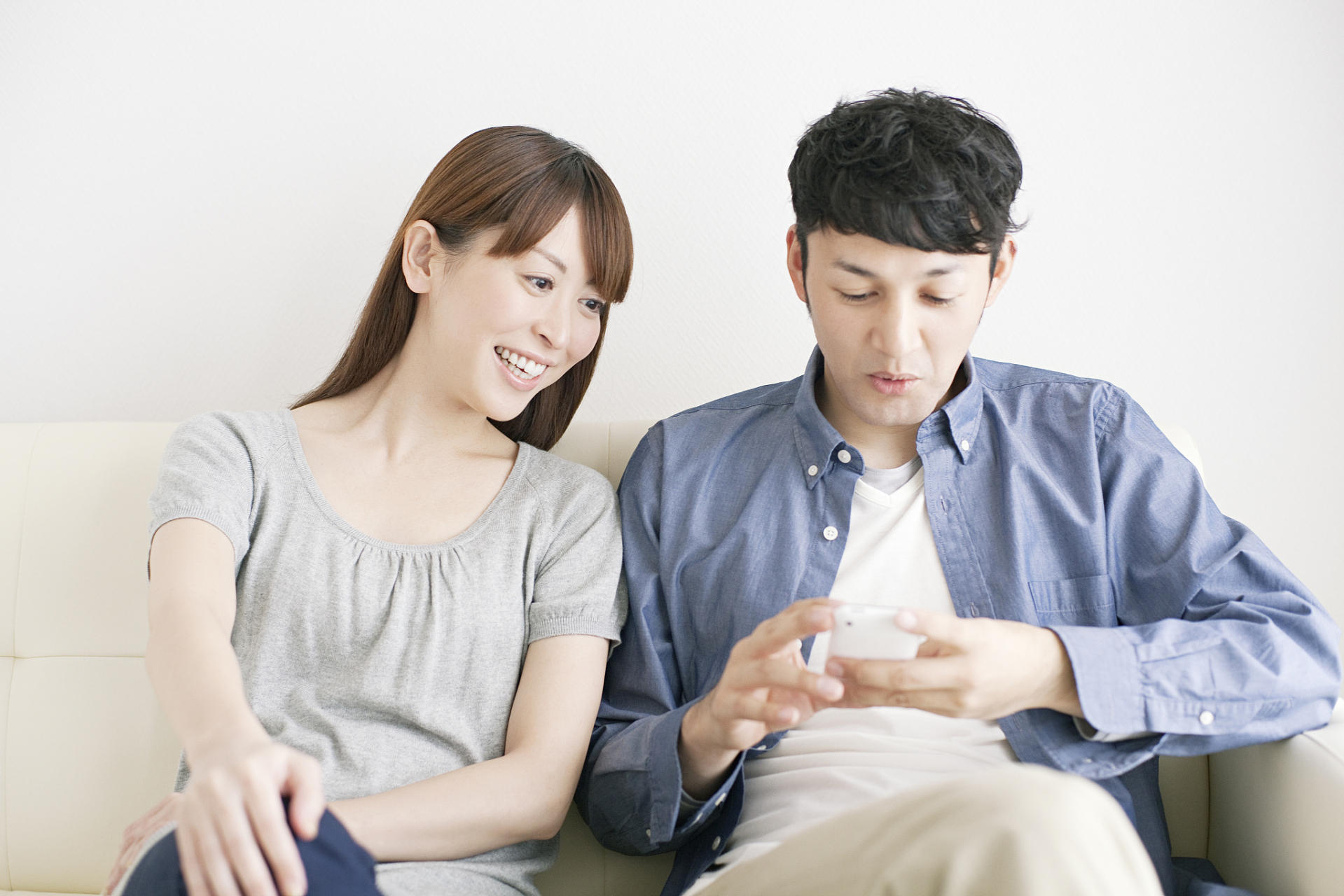 聊天作为日常沟通的一种方式,在夫妻关系中起着举足轻重的作用.