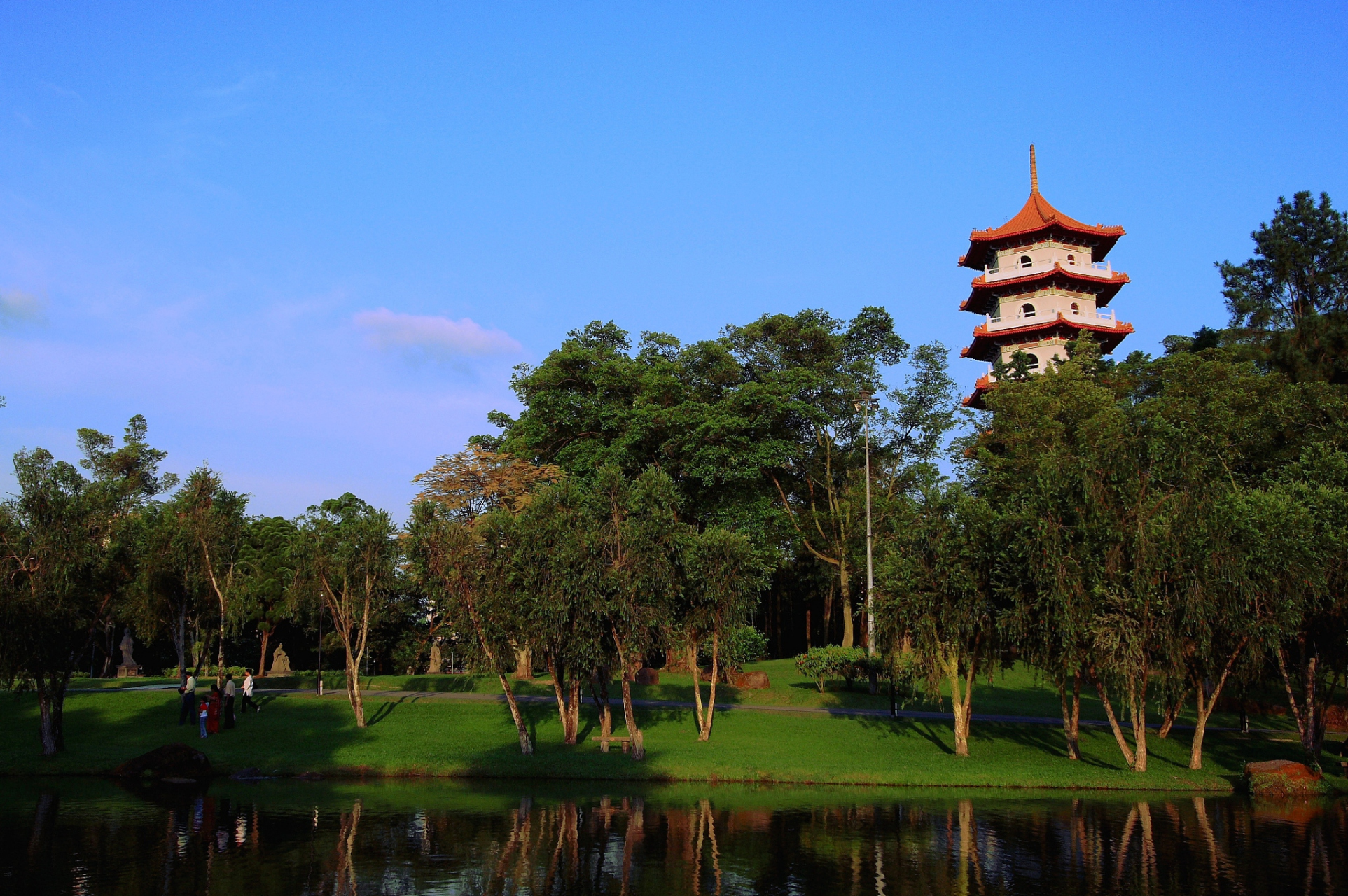 百家新收益# 南宁青秀山,是一座以自然风光和人文景观于一体的旅游