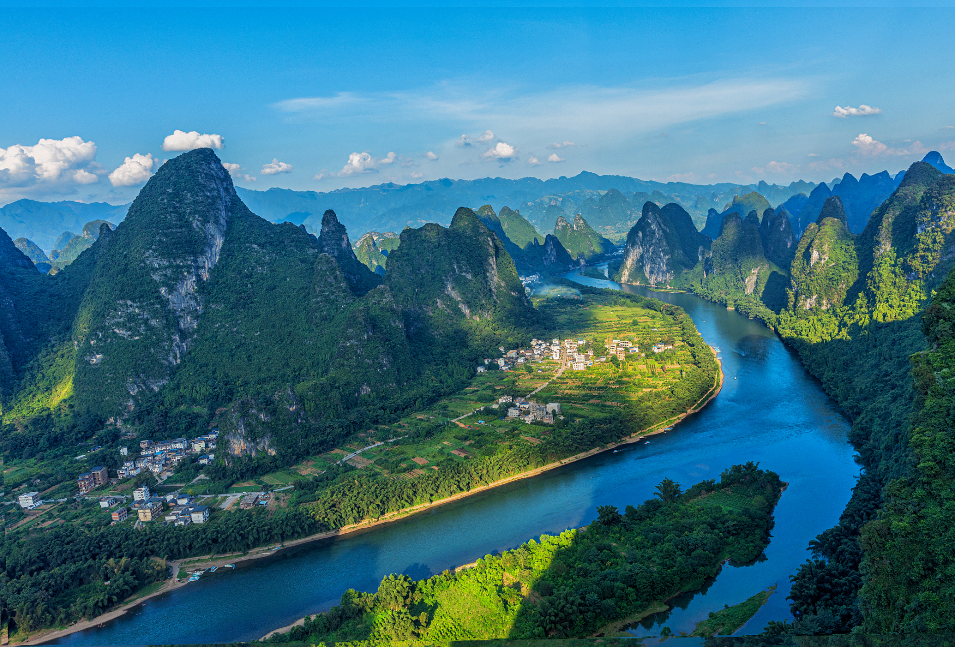 跨年创作挑战赛# 旅游科普:探寻宜州的旅游景点  宜州,位于中国广西