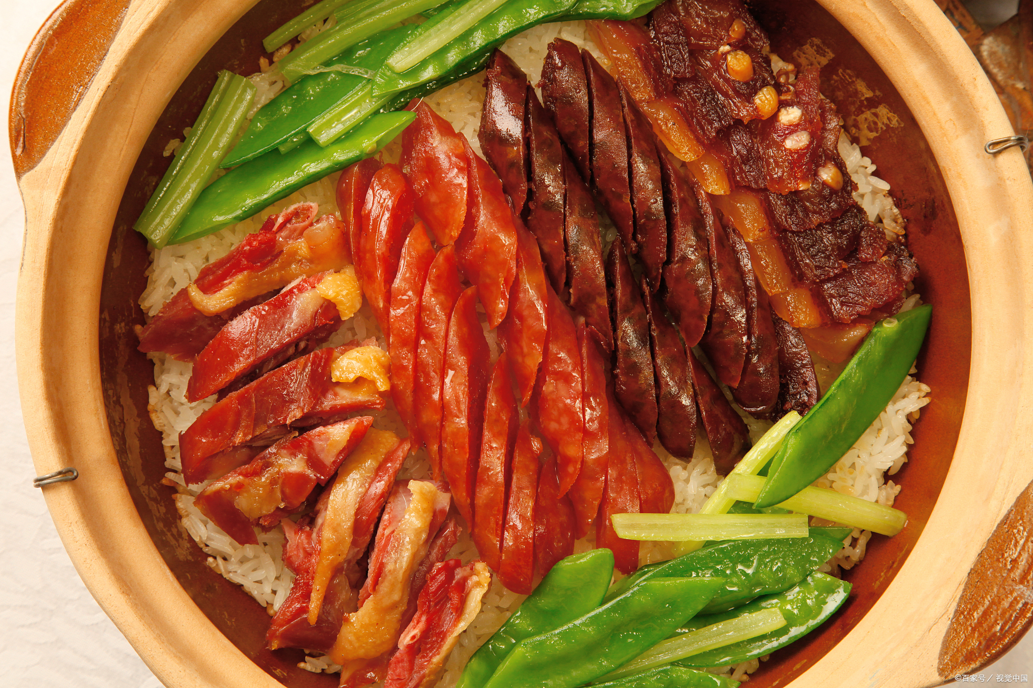 腊味煲仔饭,广州街头的标志风味,令人入口难忘的特色美食