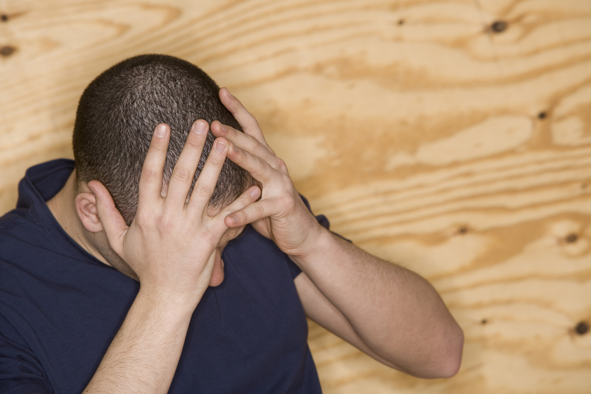 精神分裂不要怕,切忌少喝3种水,忍住不喝就能获胜!