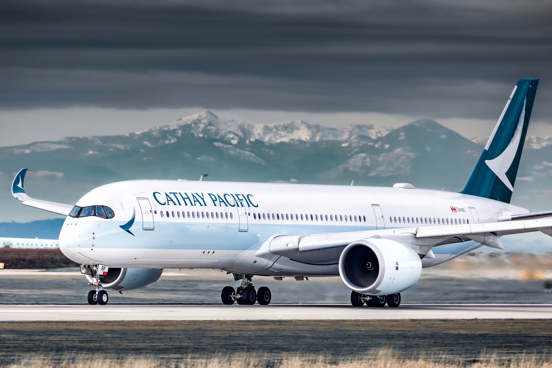 【国泰航空往返以色列特拉维夫的航班】 国泰航空在官网发布公告称,因