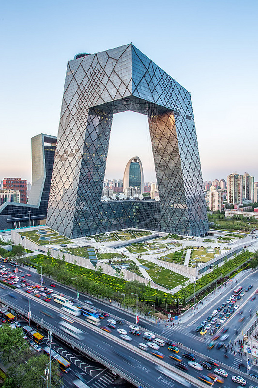 中国10大"奇葩"建筑一览: 1,北京,有"大裤衩" 2,苏州,有"大秋裤" 3