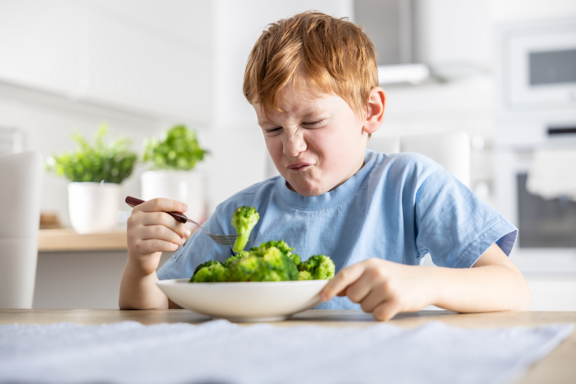 孩子挑食偏食影响营养吸收和健康成长.