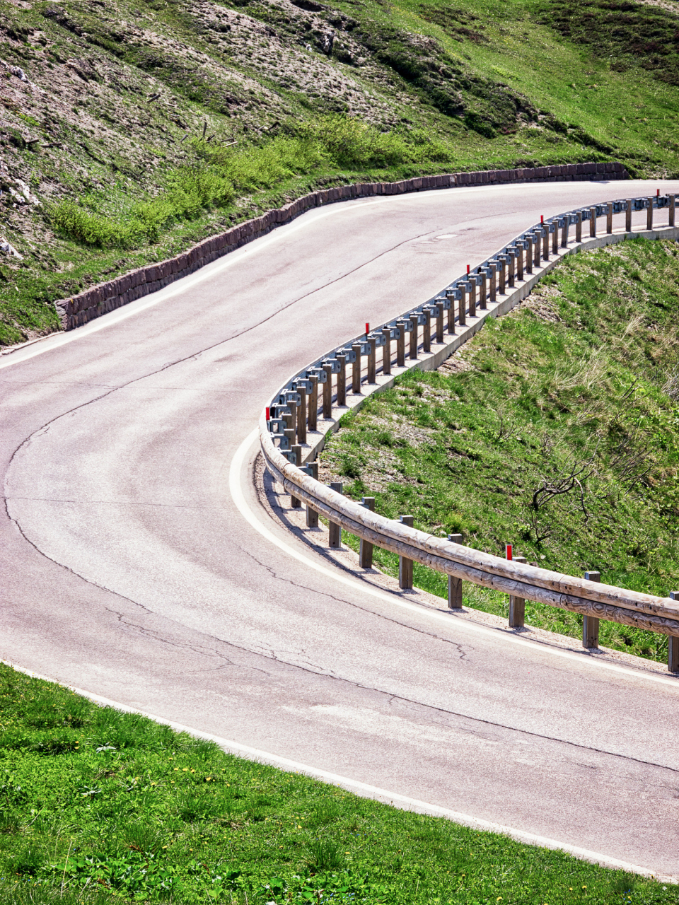 《正能量段子之弯路和直路》把弯路走直是聪明的