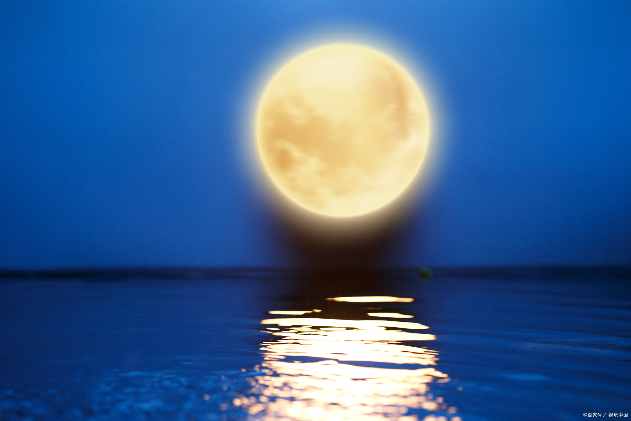 关于月亮的网名,月亮微信昵称名字,古风仙气,今夜月不归!