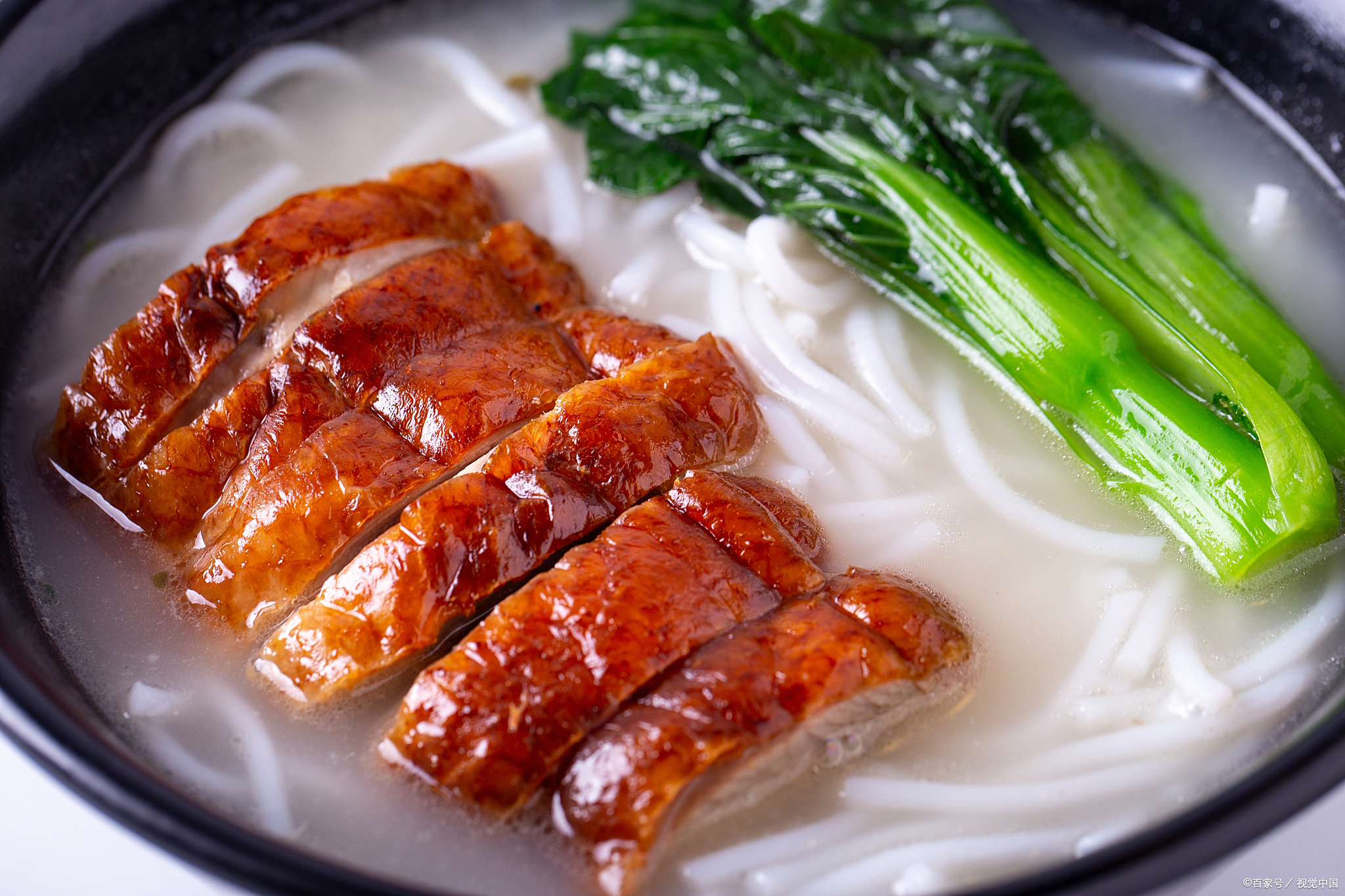 烧鹅濑粉:东莞美食的独特魅力