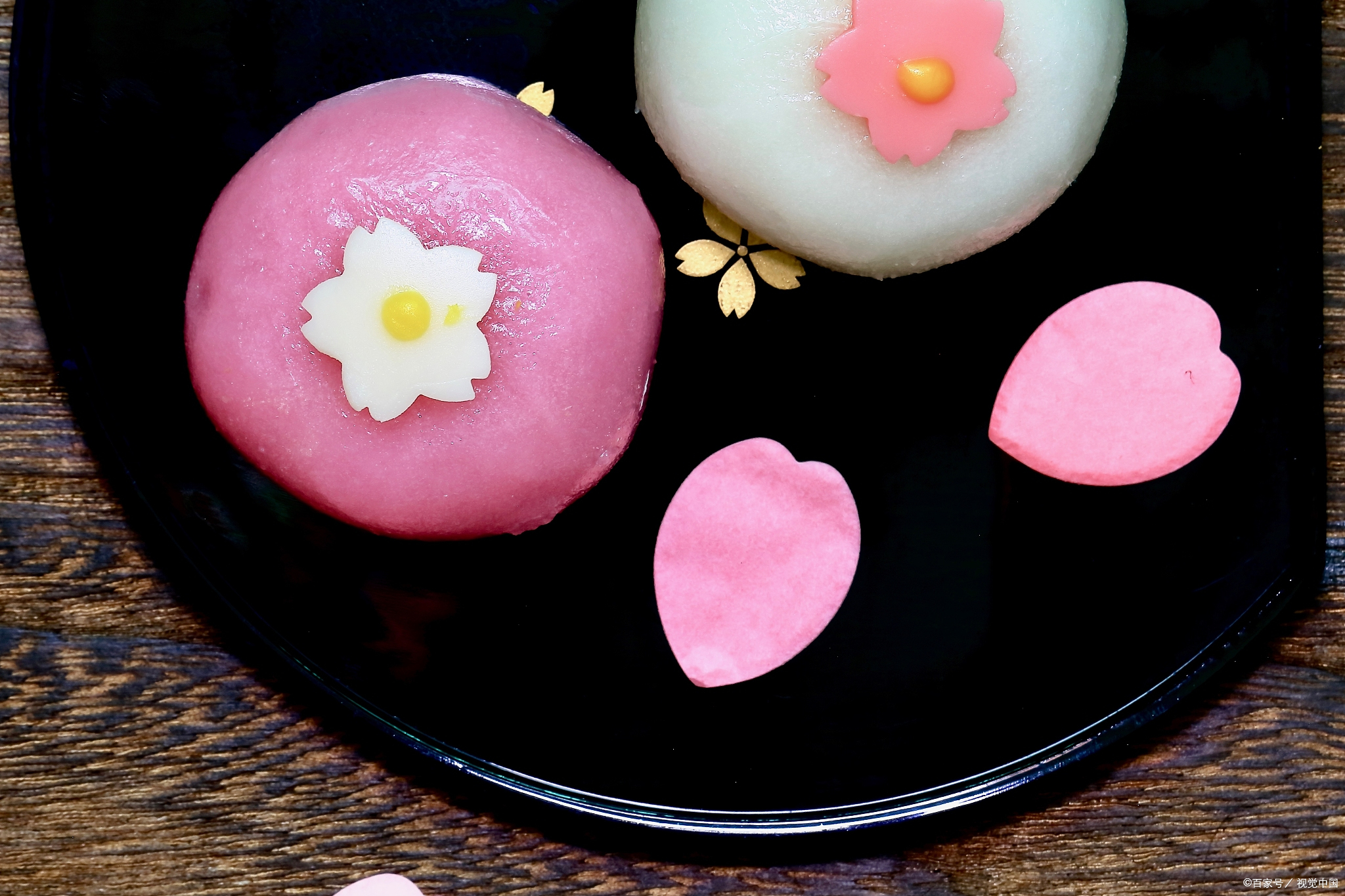 开学季零食推荐就是百草味樱花团子粉粉嫩嫩,软糯香甜,qq弹弹,一看就