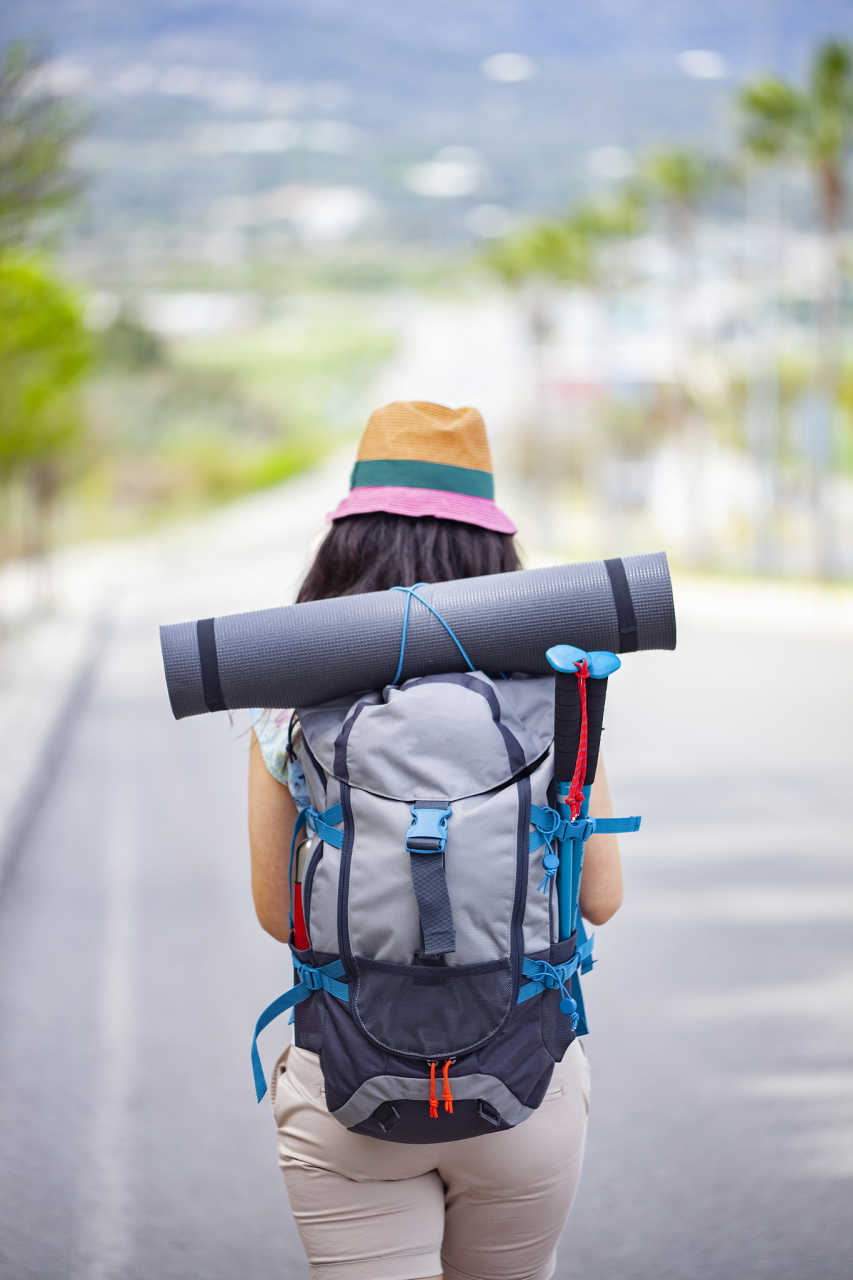 人生就像一场背包旅行 要计划该带什么上路?