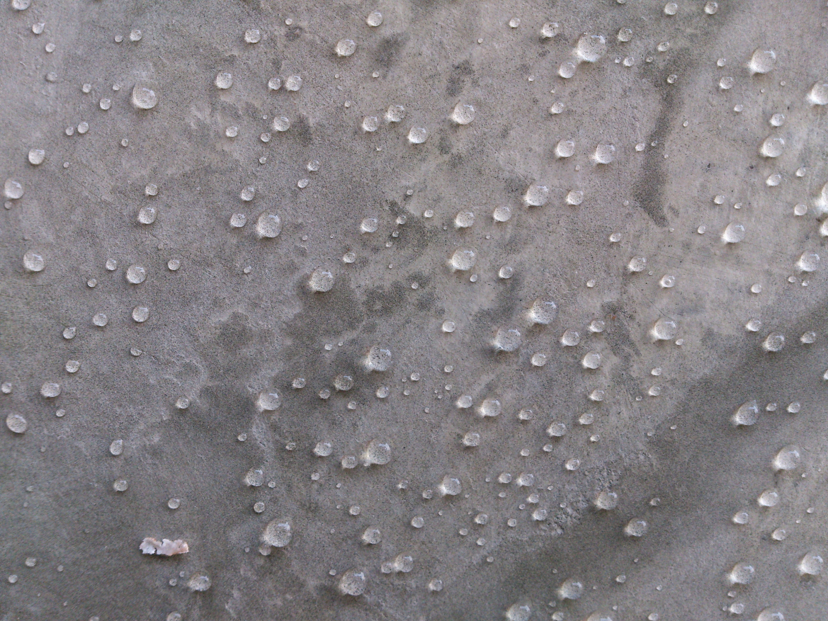 水玻璃混凝土是一种常用的建筑材料,它具有优异的耐久性,抗渗透性,耐