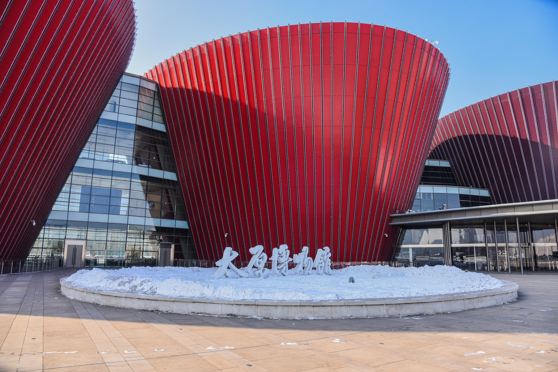 太原博物馆坐落在太原市的中央文化岛上,是山西省的一颗文化明珠.