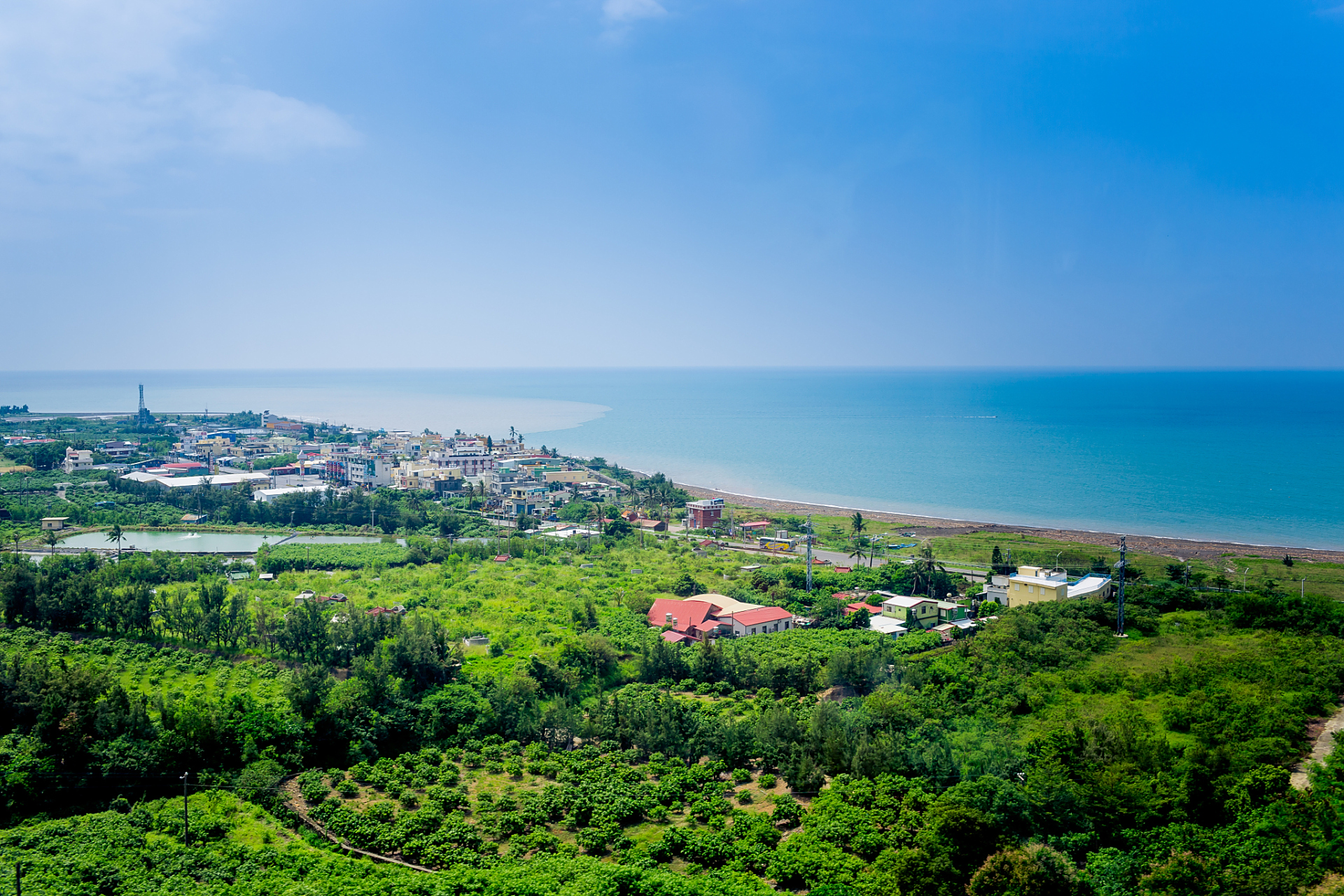 回溯至古代,土福湾曾是渔民聚居的地方,由于这里的
