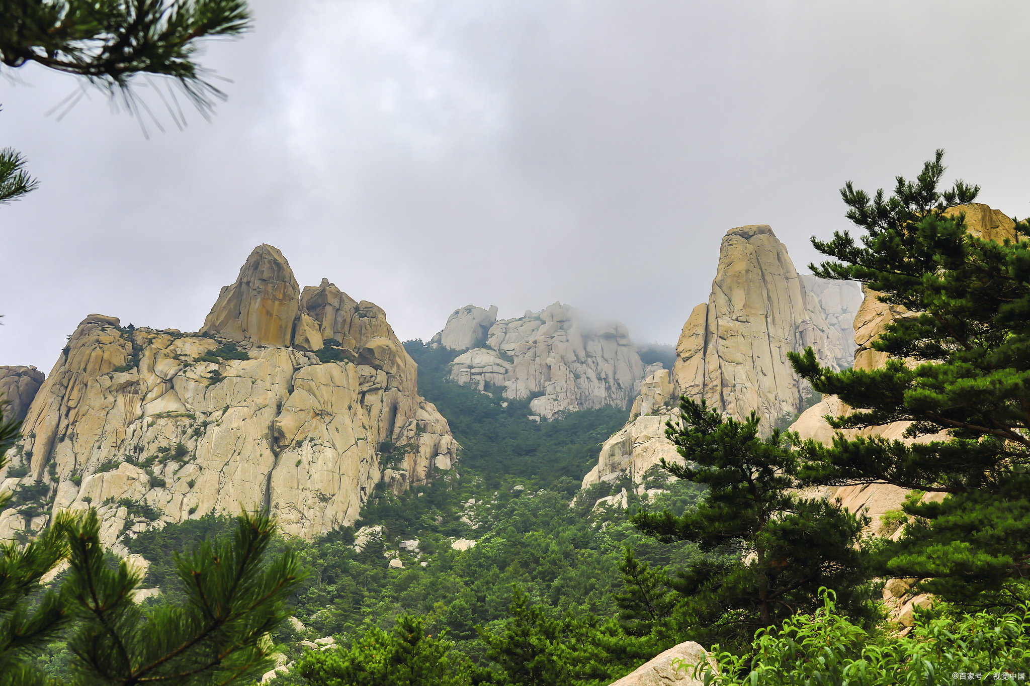 嵖岈山风景区:河南省驻马店市遂平县的心脏地带的5a景区