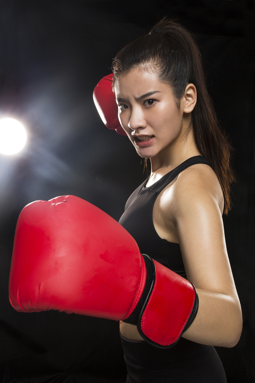 小小拳击手# #独特成长路径#[原文:6岁学搏击是不是太小了]