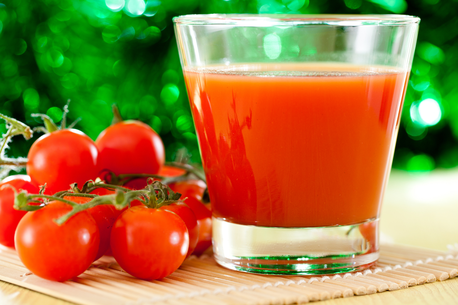 乐享周末分享吧#饮品分享, 番茄苹果汁.