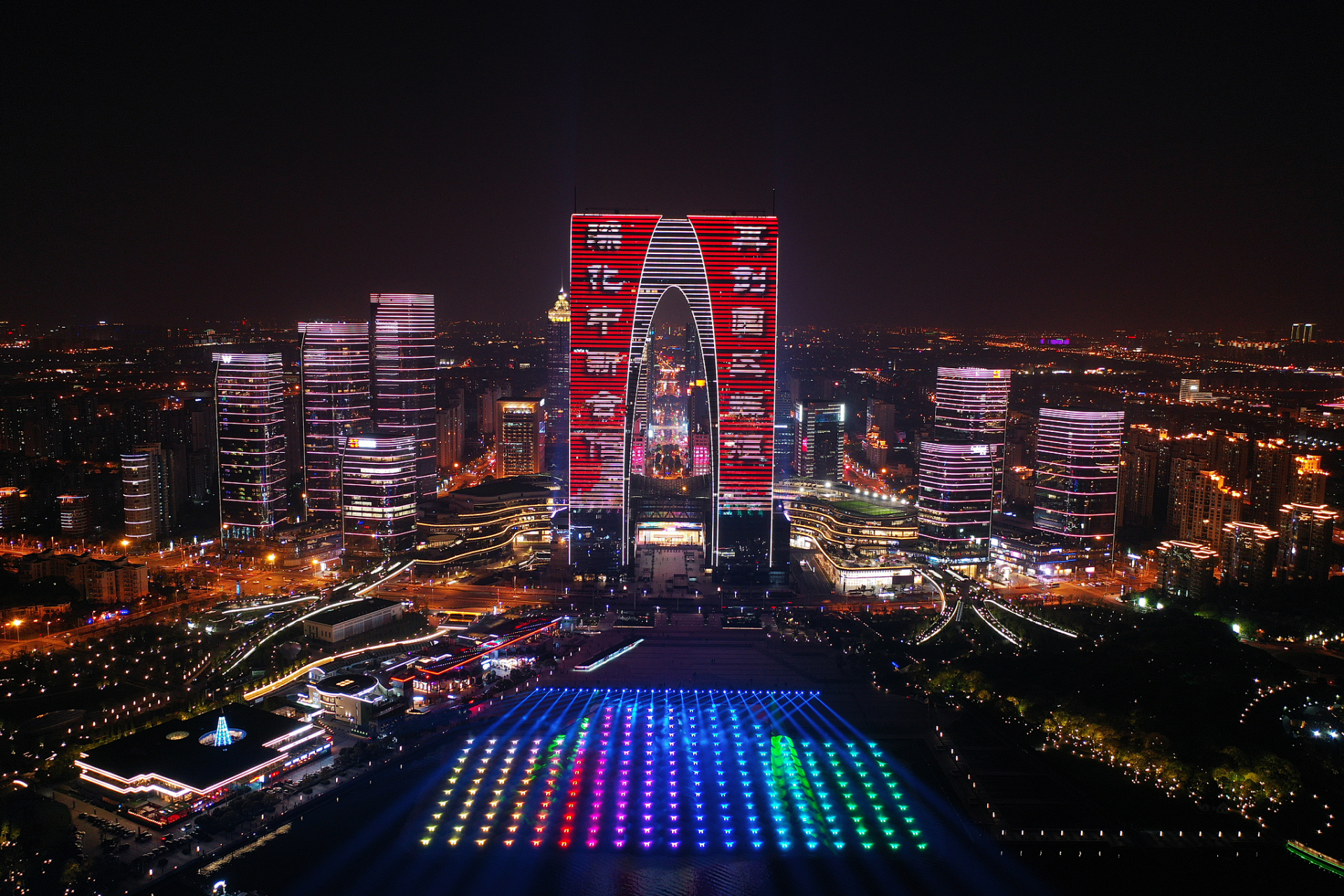 苏州夜景如画,灯火阑珊处等你来寻梦!