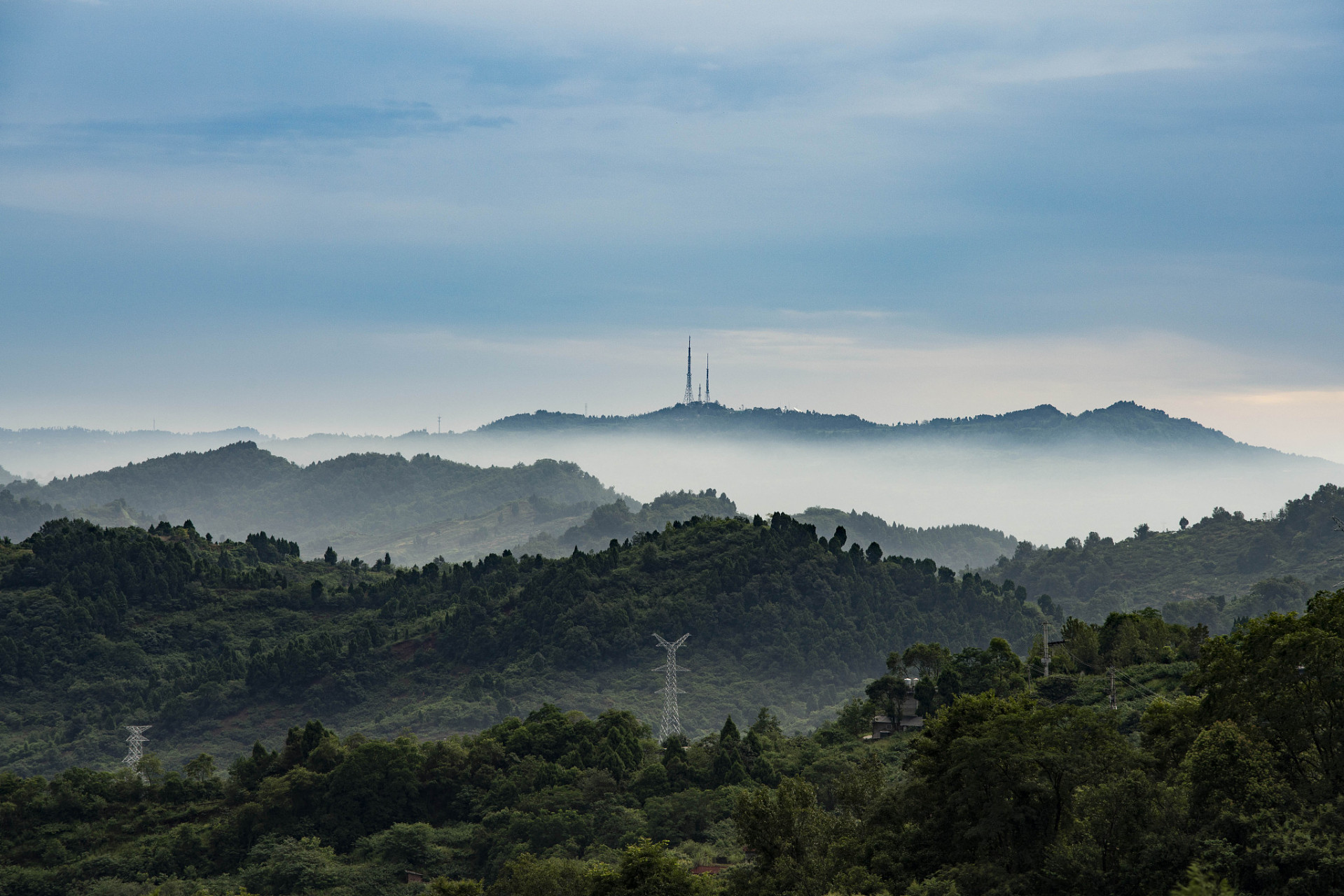 我在江西占山头# 吉安有很多旅游景点,除了井冈山之外,其中最著名的