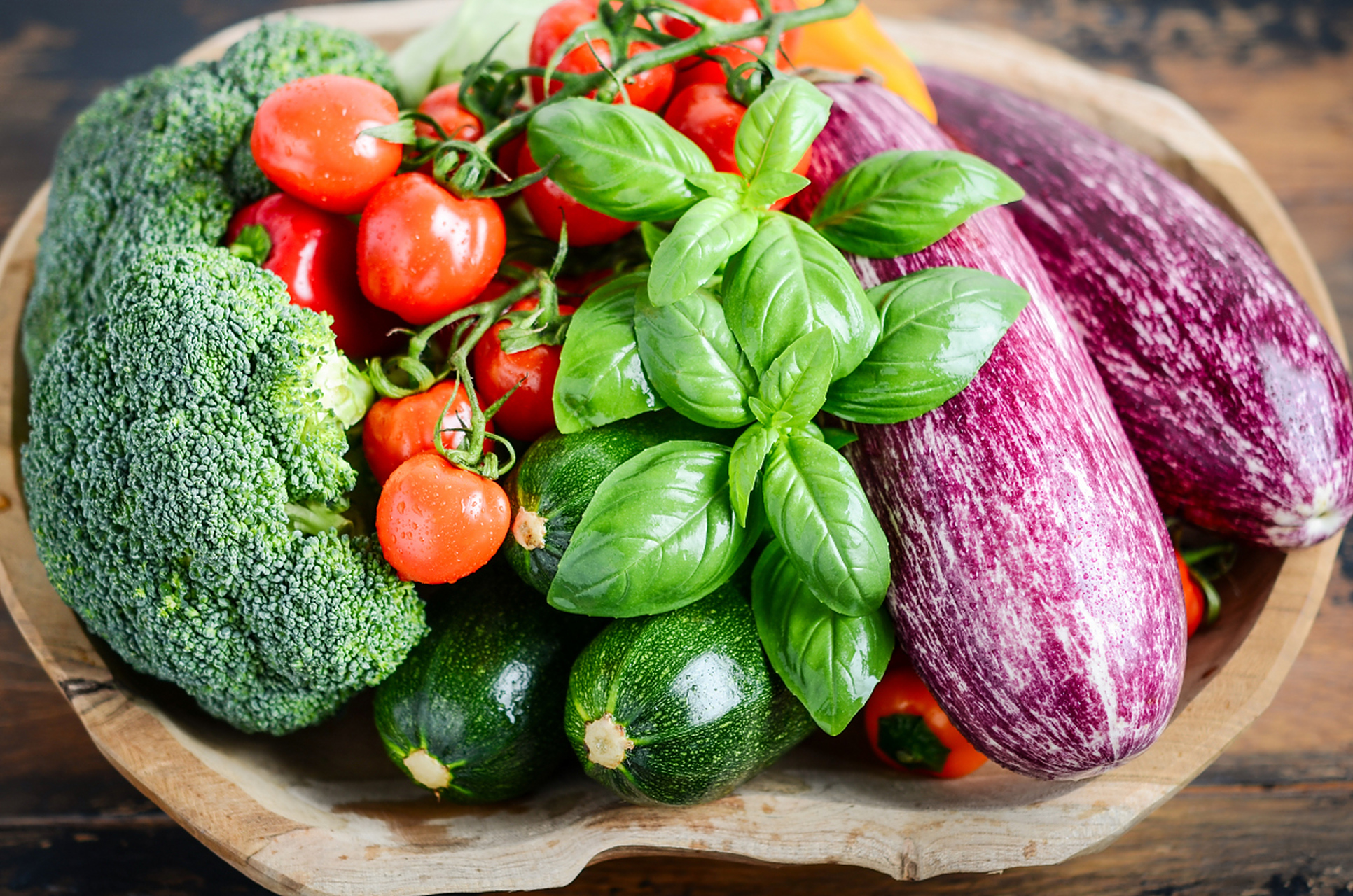 为什么深色蔬菜的营养价值更高呢?