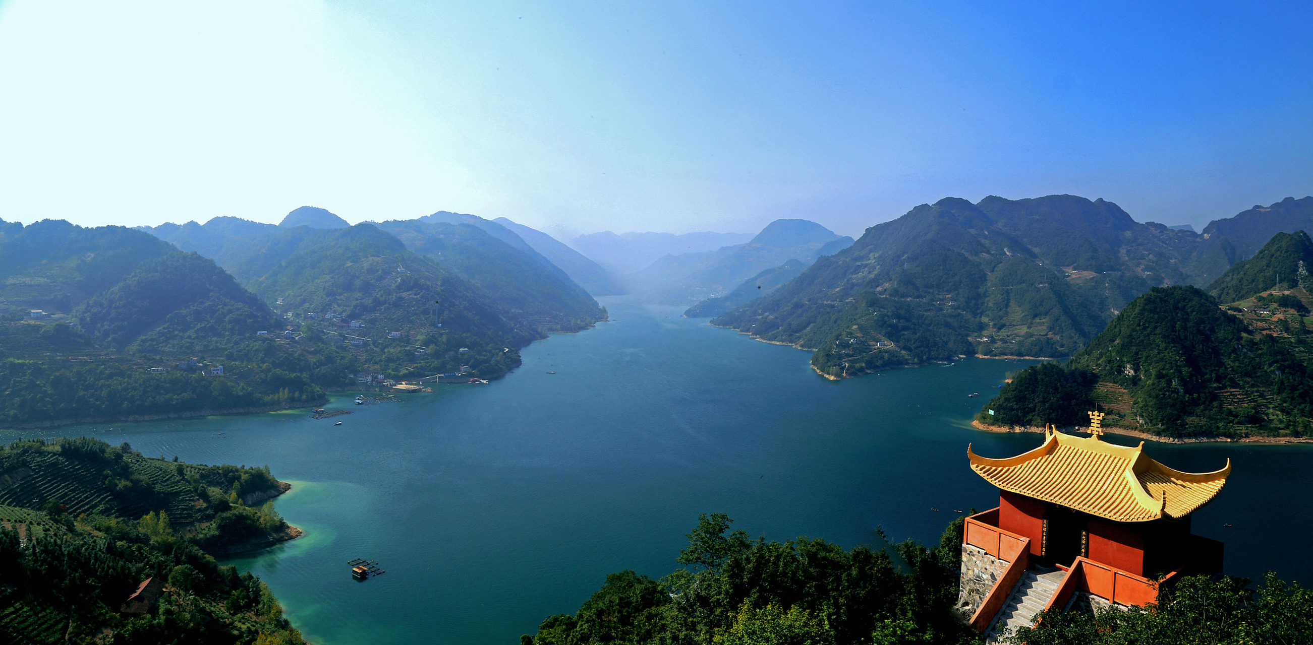清江画廊风景区,国家aaaaa级旅游景区,国家地质公园,国家森林公园