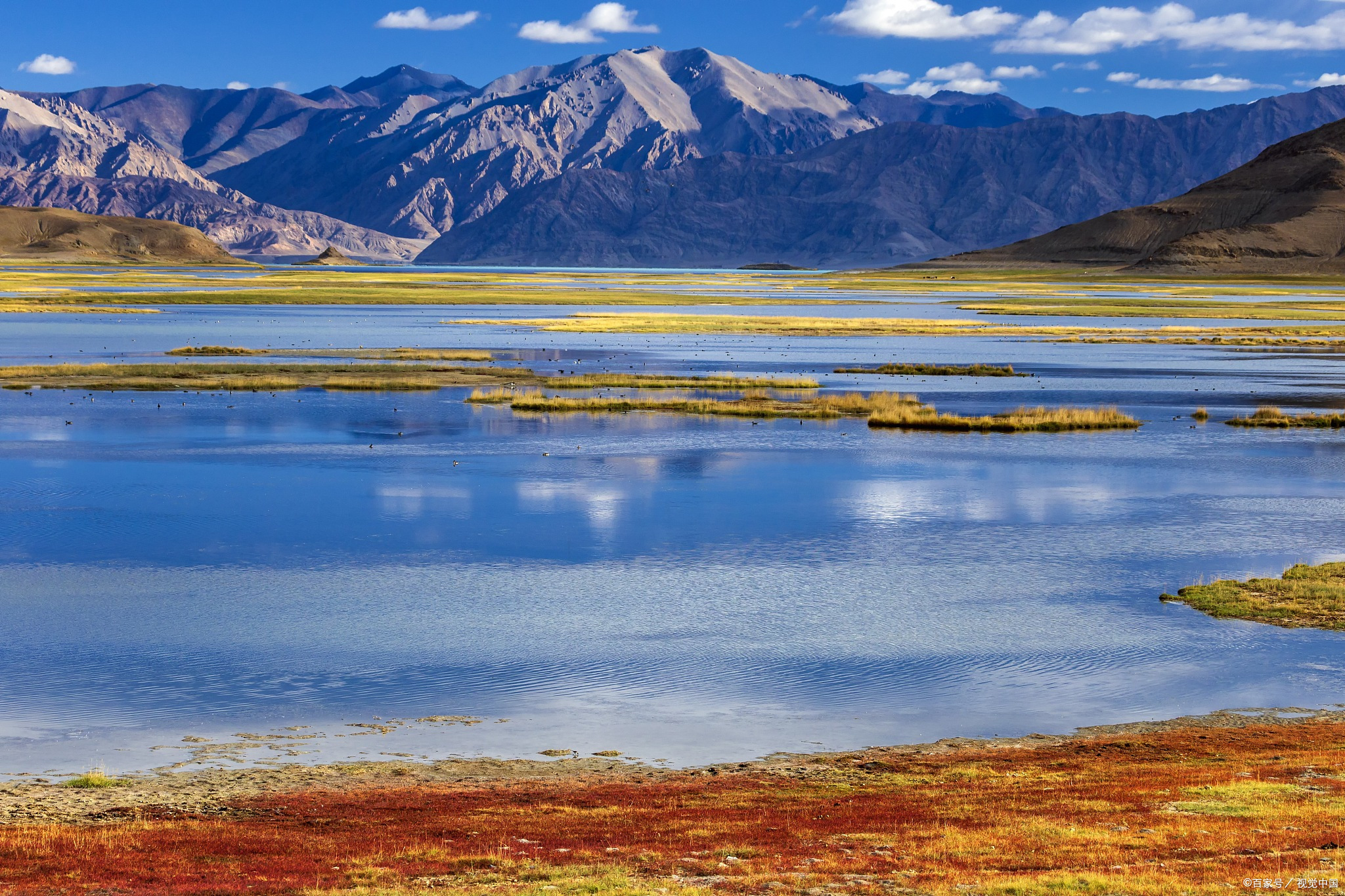 班玛县年保玉则湖:探秘天神花园,领略湖光山色,享受自然之旅游班玛年
