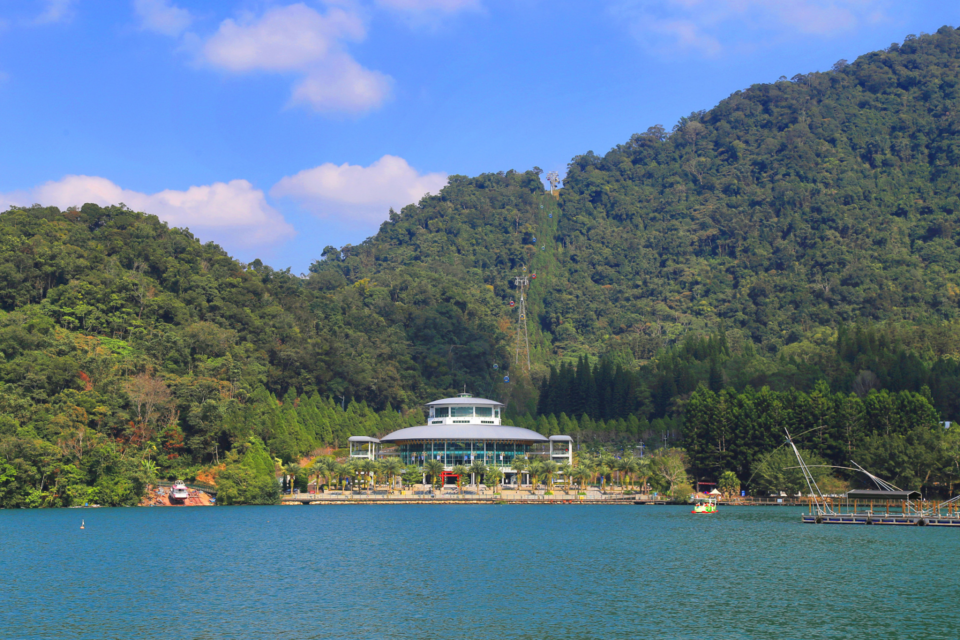 本地mcn挑战赛# 千岛湖龙川湾景区位于千岛湖西南湖区,距千岛湖镇42