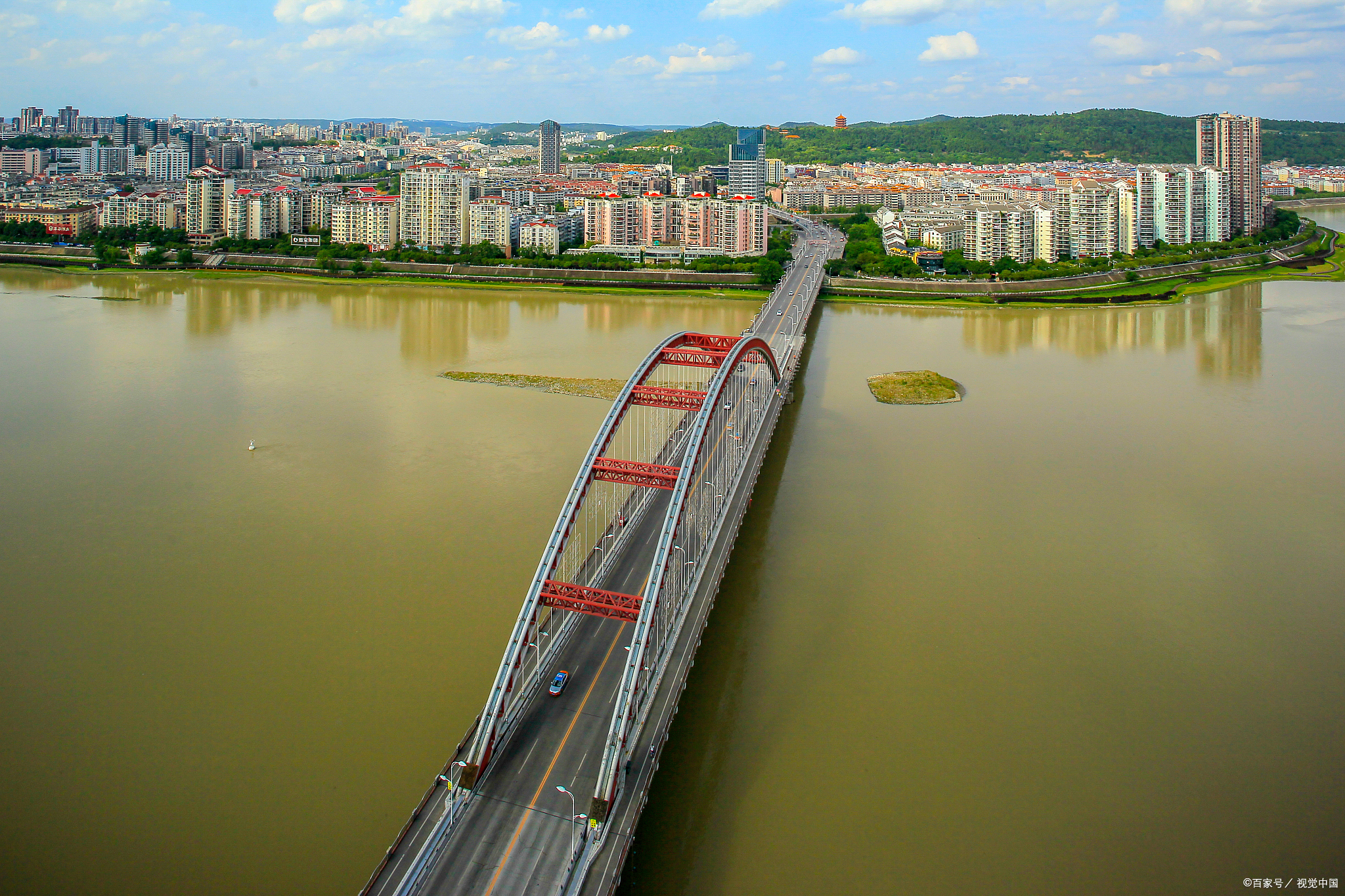 琼海大乐万泉河大桥探秘:漫步云端之桥,品味"琼海嘉积鸭"的绝美之旅!