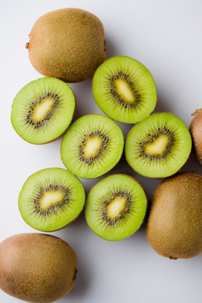 【1】立秋后——多吃8种降压食物 多吃8种降压水果:猕猴桃,香蕉