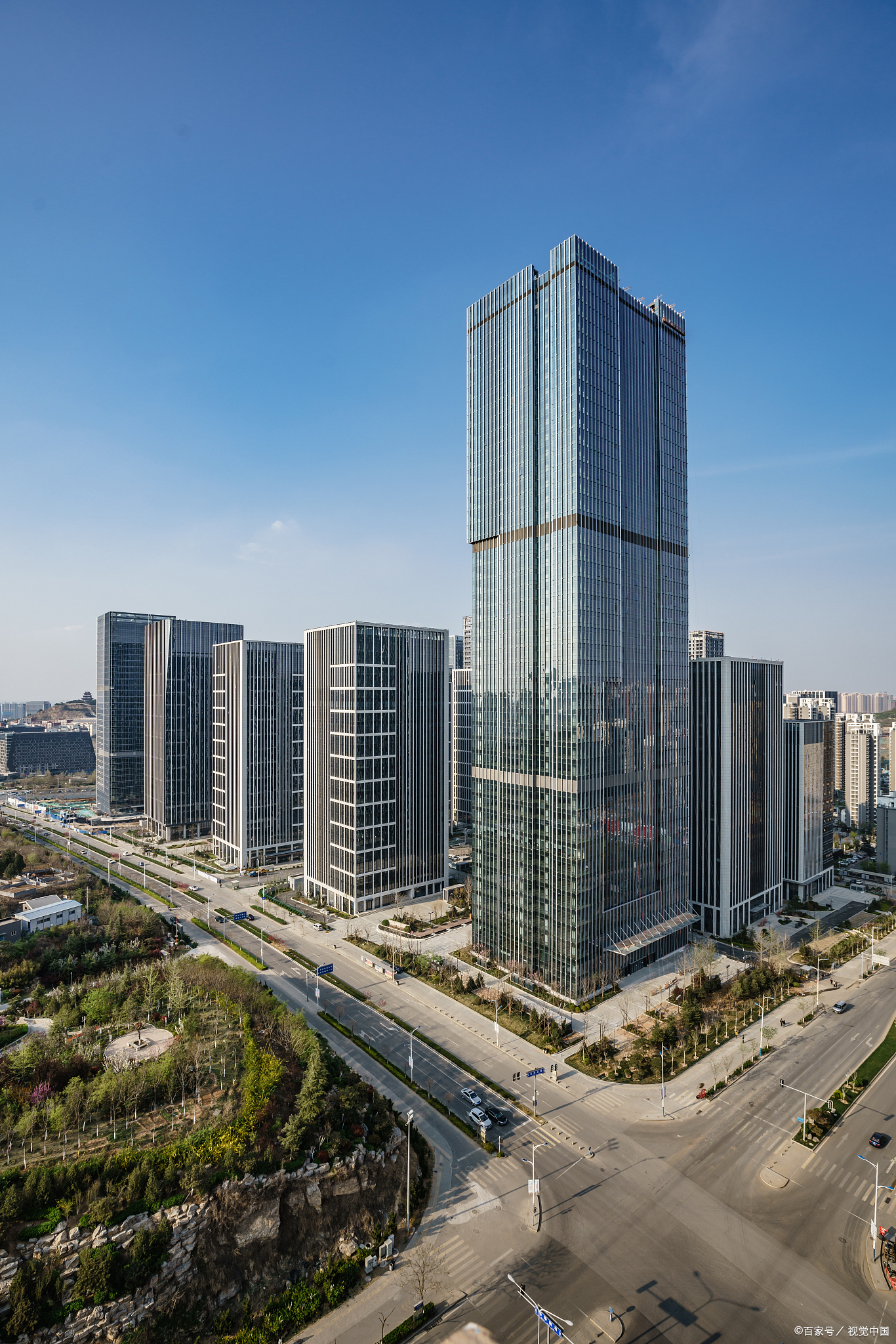 绿地集团董事长不雅照公司回应#