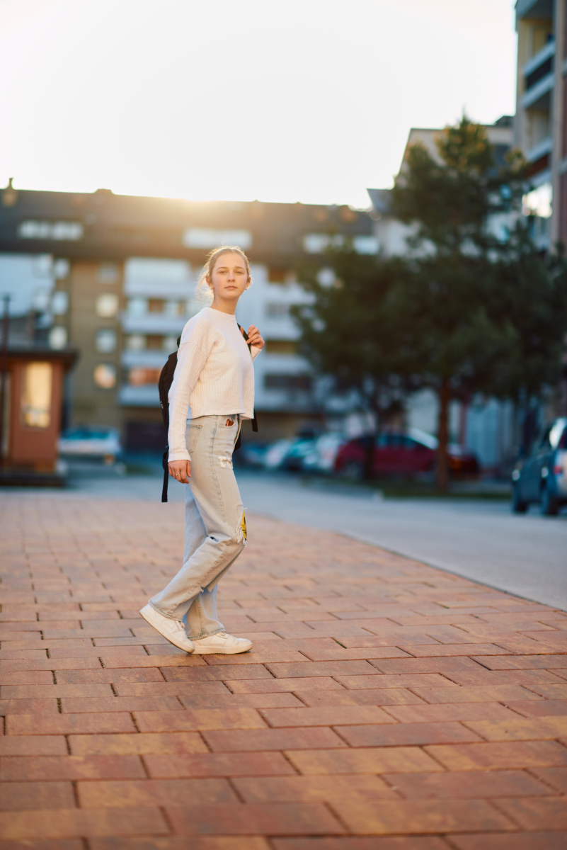 百度妈妈圈# "安步当车"是一个成语,意思是指以从容的步行代替乘车