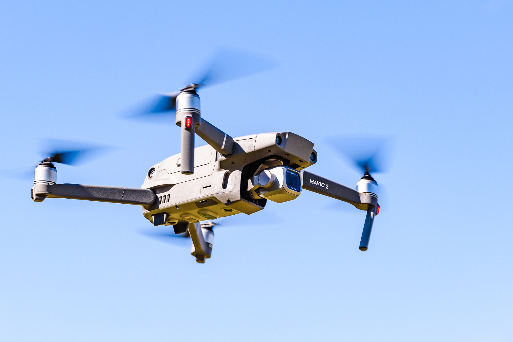 用于特殊任务的大型无人机,管理和使幽茉春娇展赖男 机器人