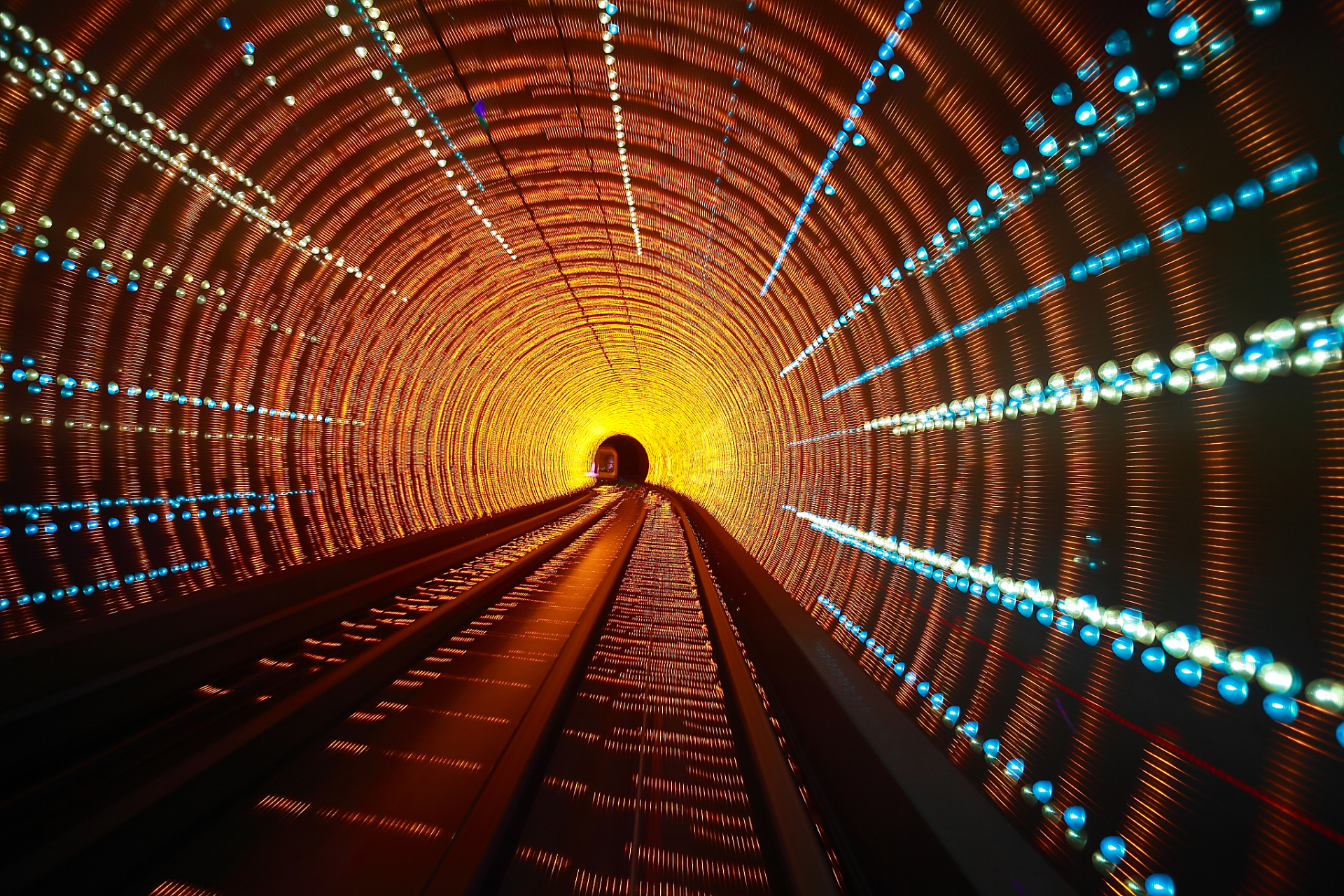 寻找百度ai写手计划# 穿越时空,遇见那些历史上的大人物!