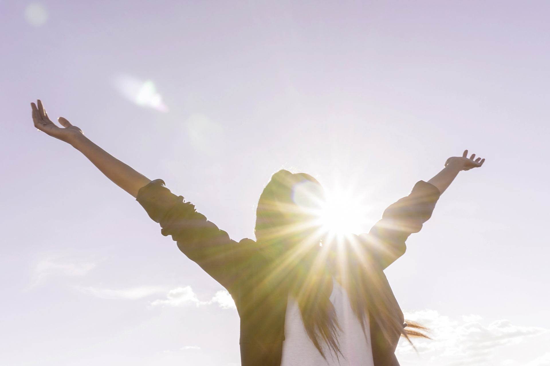 在这个充满未知与机遇的大学校园里,如何培养一颗乐观阳光的心,让自己