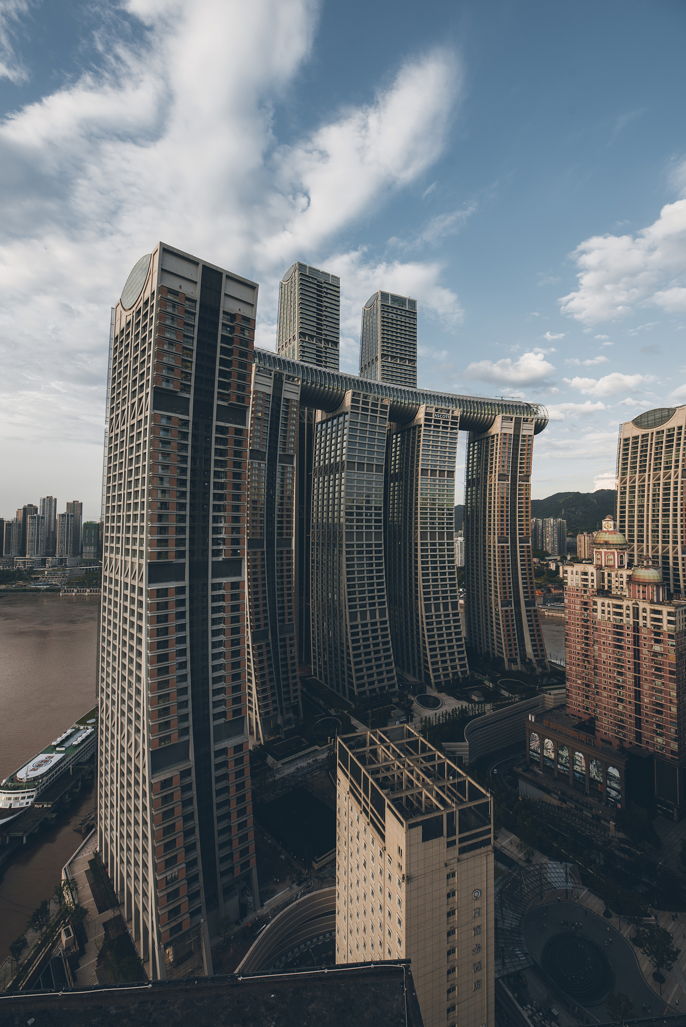 吾辈研墨,非独求文采飞扬,须知学问文章,聪明才辨,皆非恃之固矣