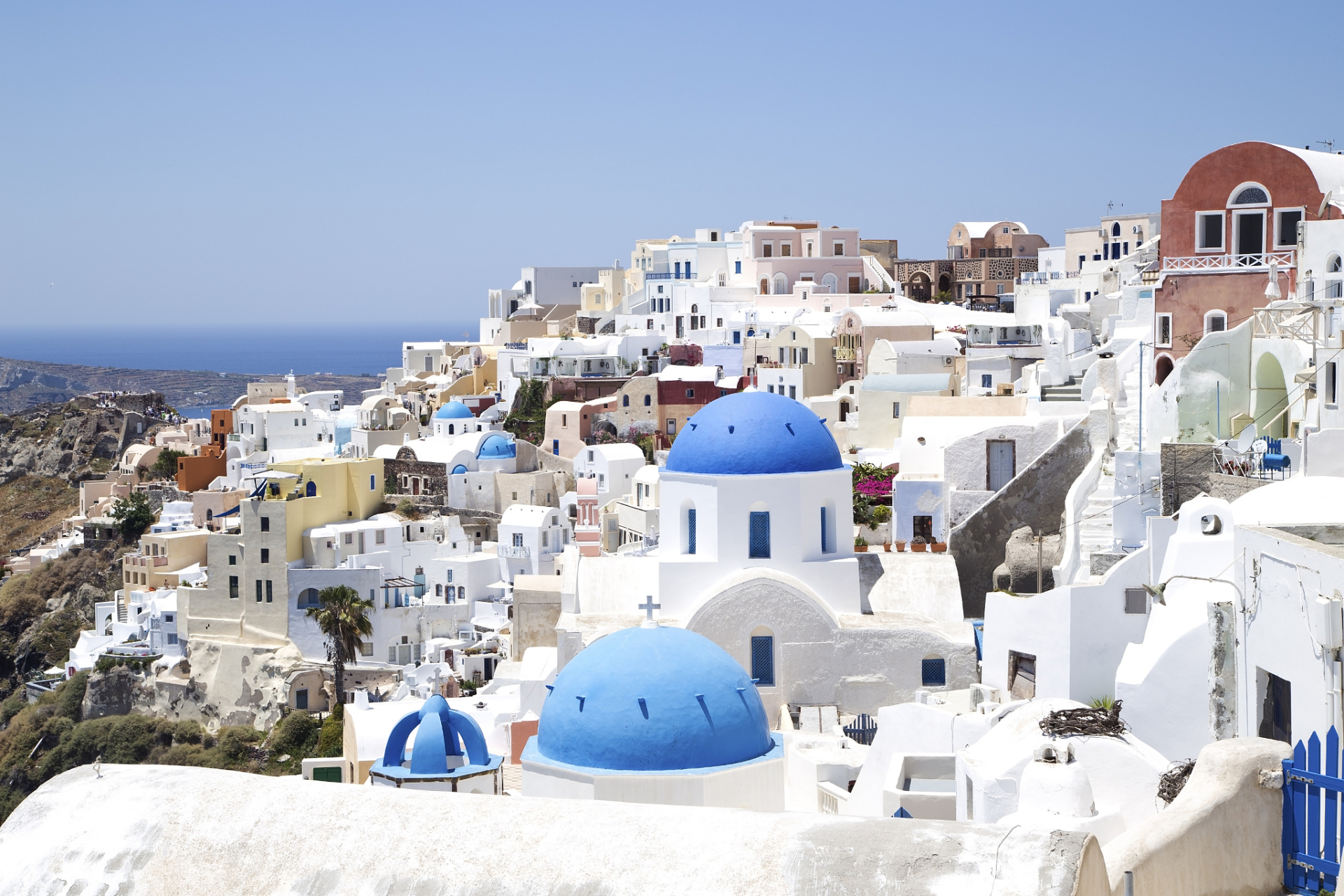 圣托里尼度假小镇不仅是一处宁静之地,更是高颜值和高品质的代名词.