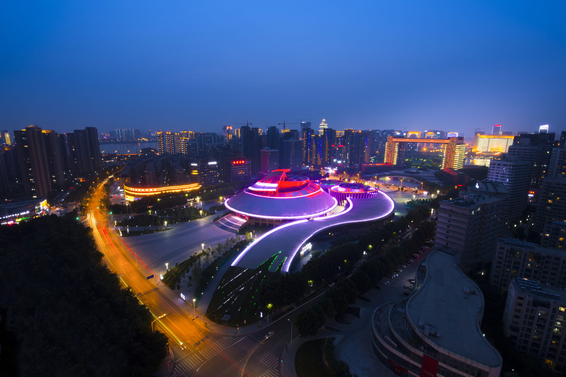 这是临沂夜景?好漂亮啊!