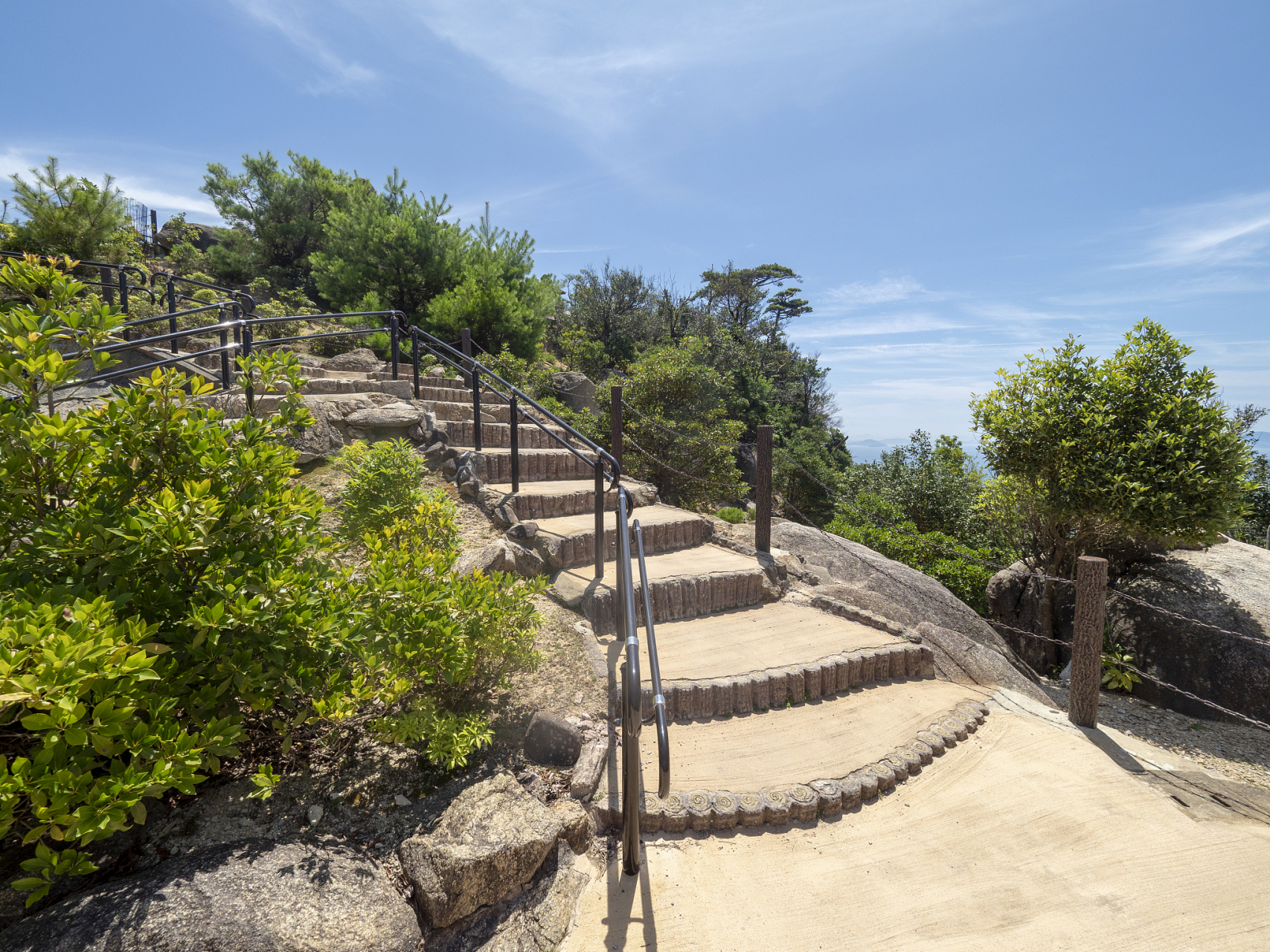 温州大罗山千步梯图片