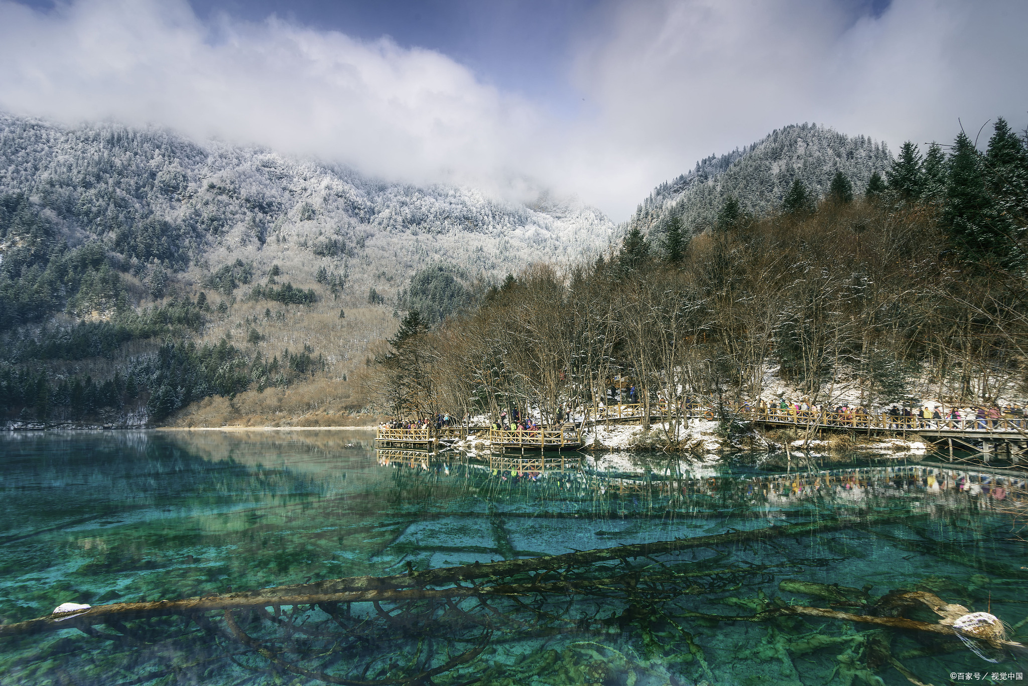 九寨沟附近雪山图片