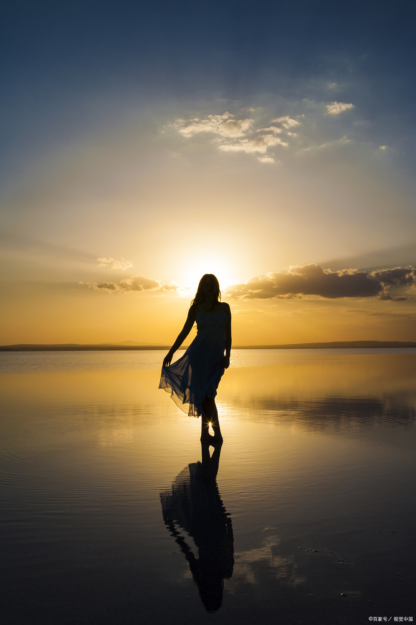 情感高清图片女人好累的背影图片放一个人在心里的图片情感背影照片