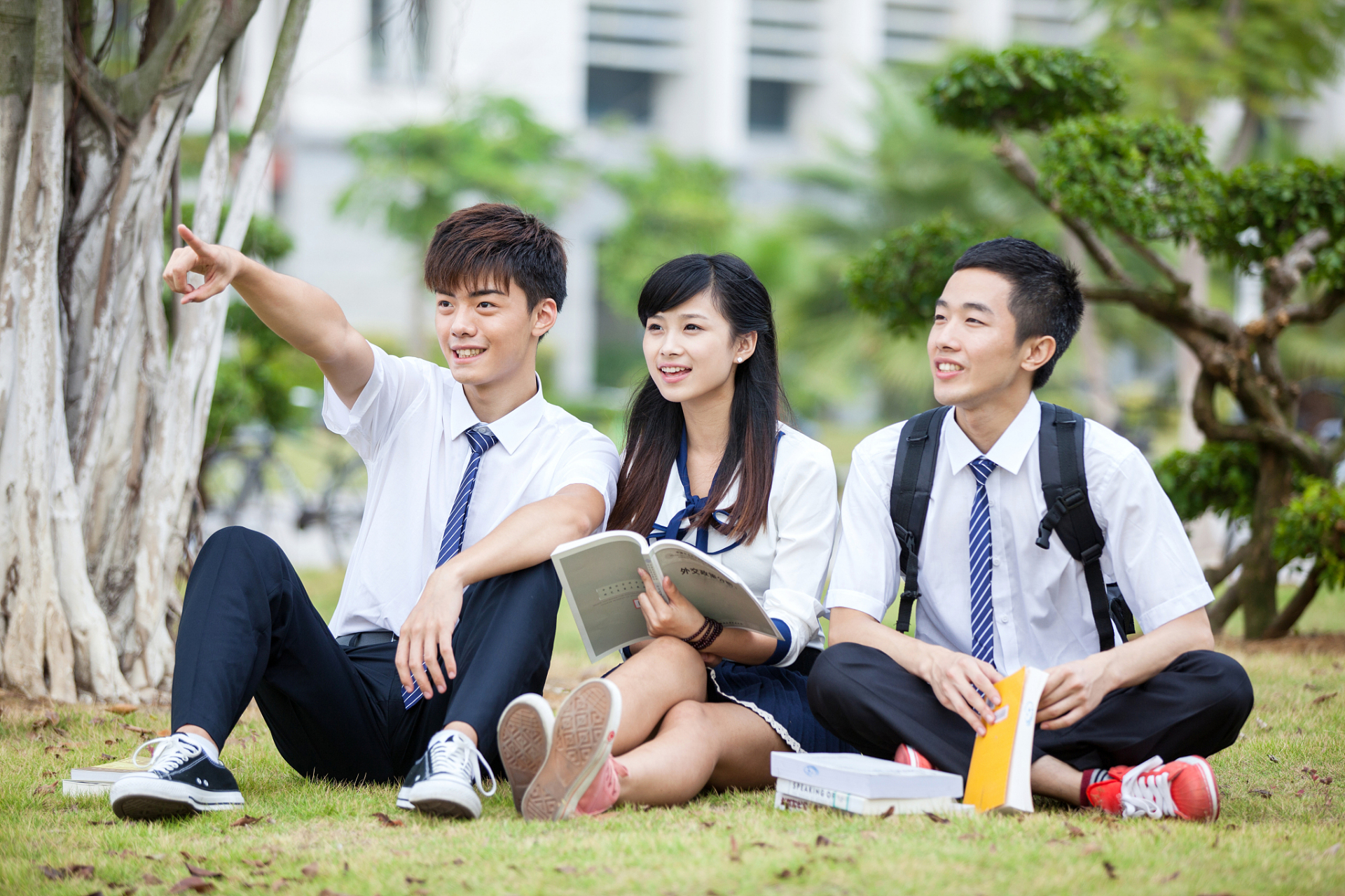 大学生活是人生中一段非常重要的阶段,如何让自己的生活更加充实并