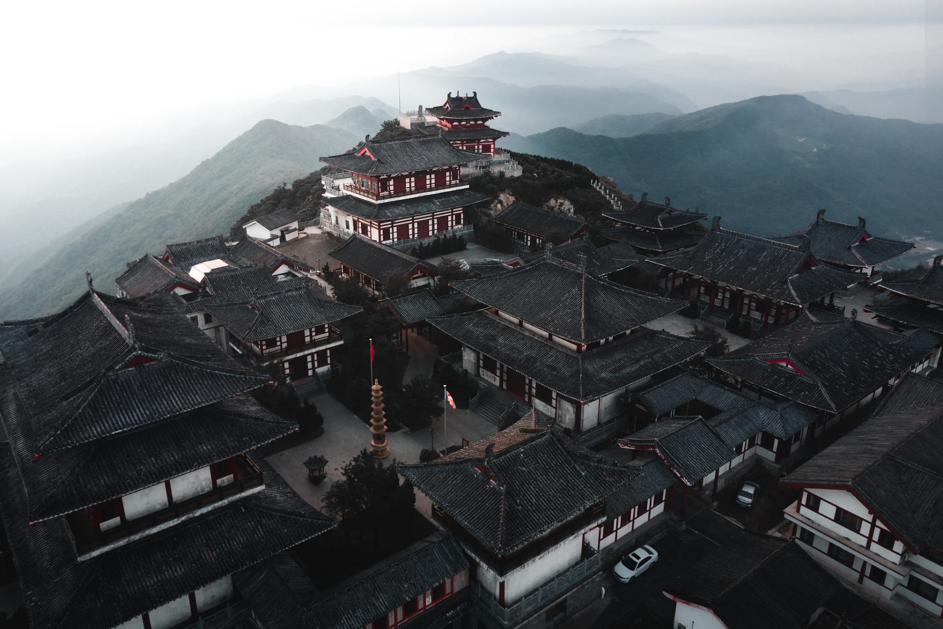 这里有许多令人心驰神往的旅游景点,让您尽情感受随州的魅力.