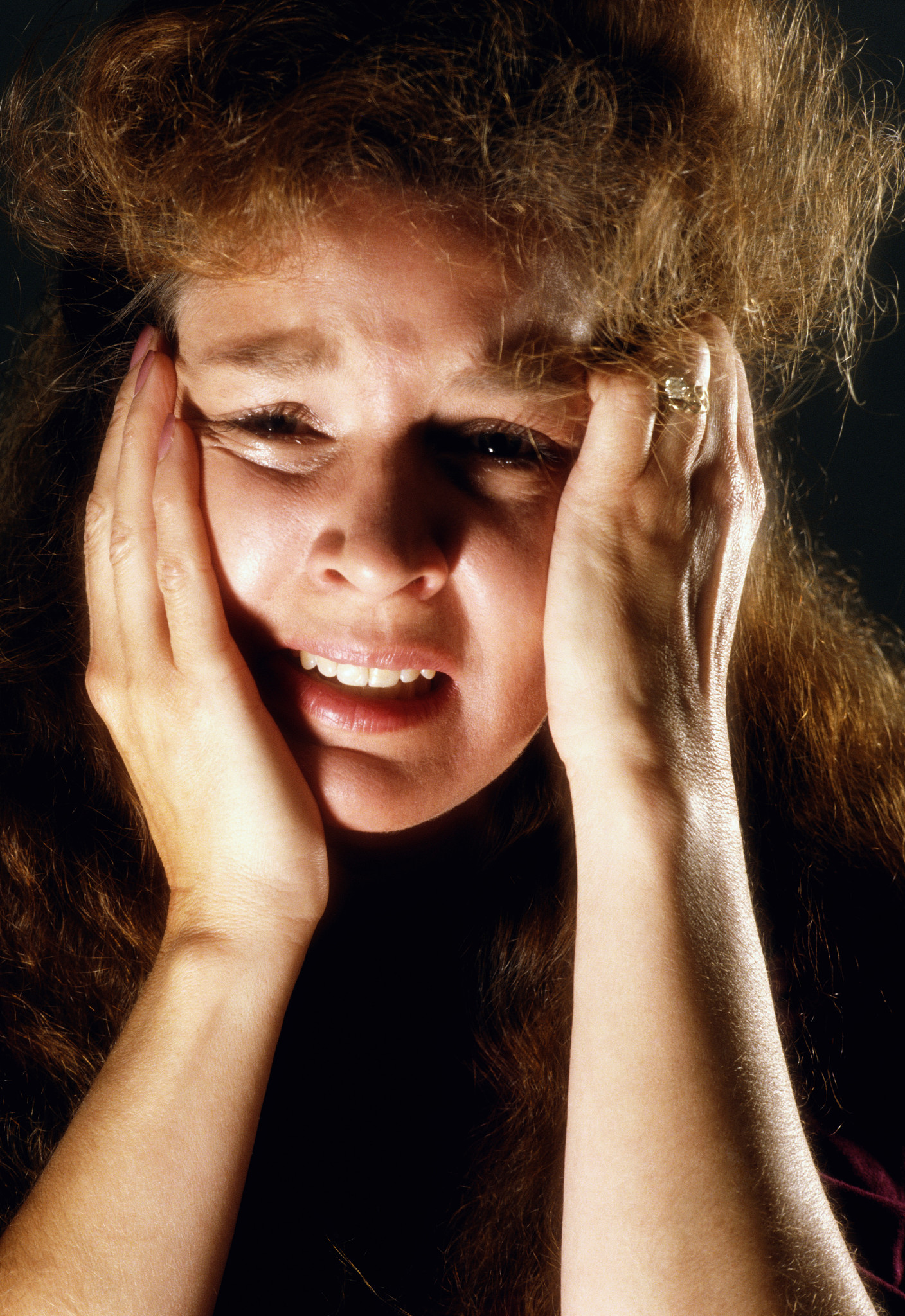 据悉,这位女子原本满怀期待地等待着自己的