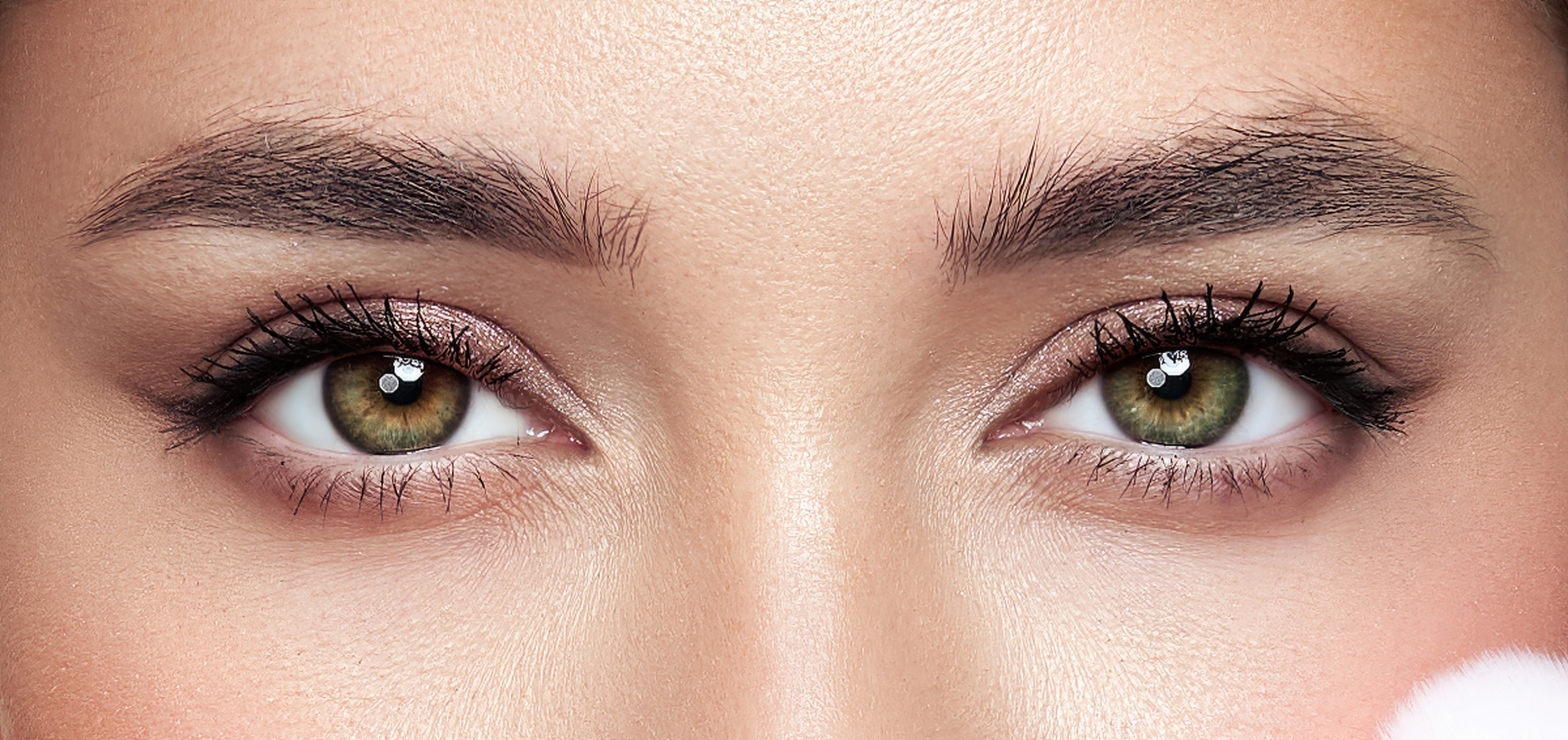 但是,画眉毛并不是一件容易的事情.