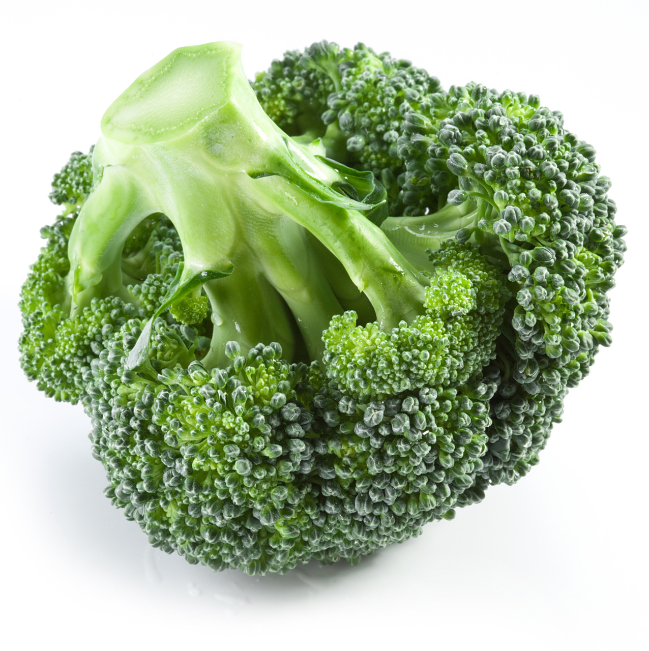 排毒美白明目蔬菜汁—西兰花胡萝卜辣椒汁 原料:大西兰花1颗,大胡萝卜