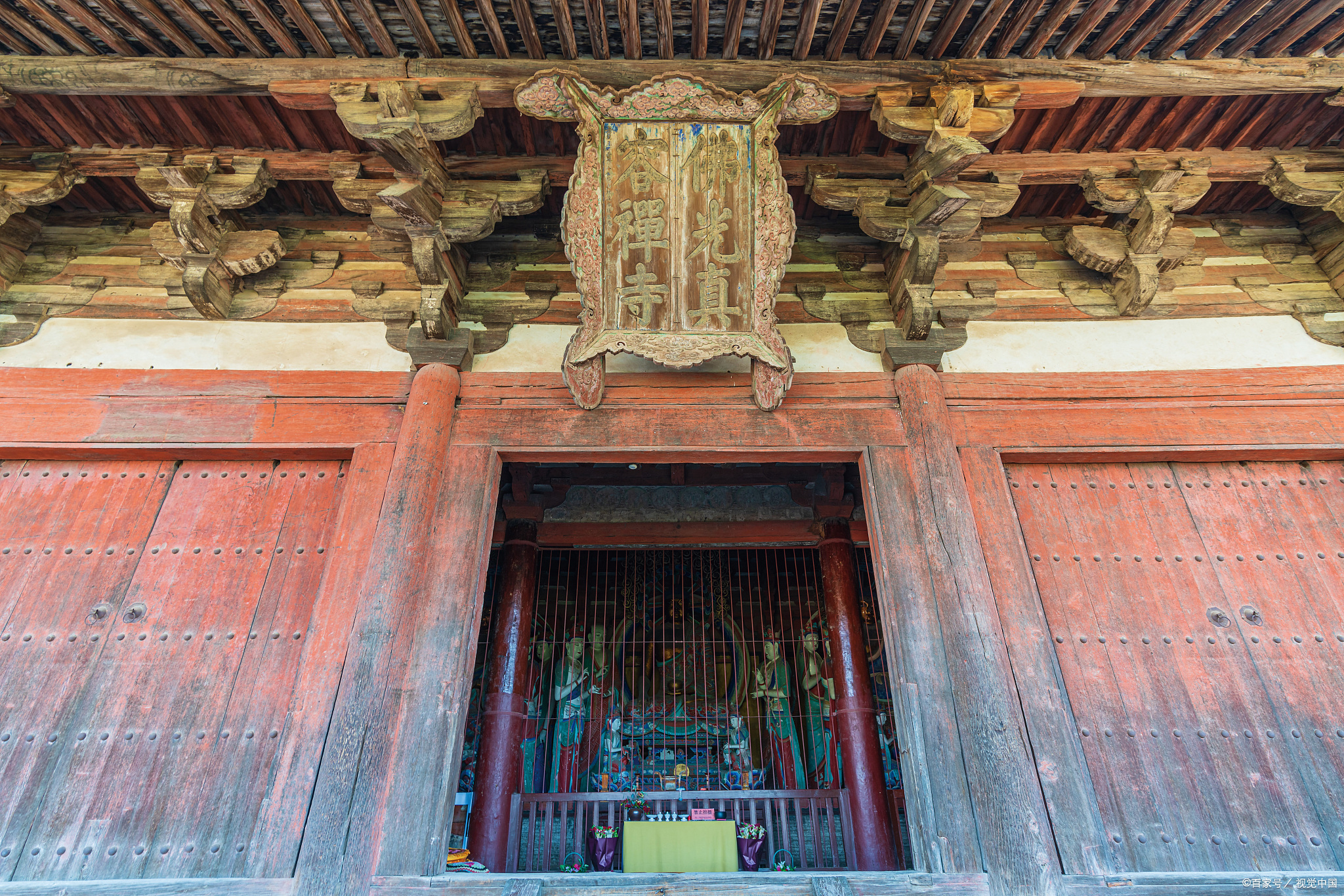 永乐宫简介 永乐宫,这个位于山西省运城市芮城县的古建筑群,以其独特