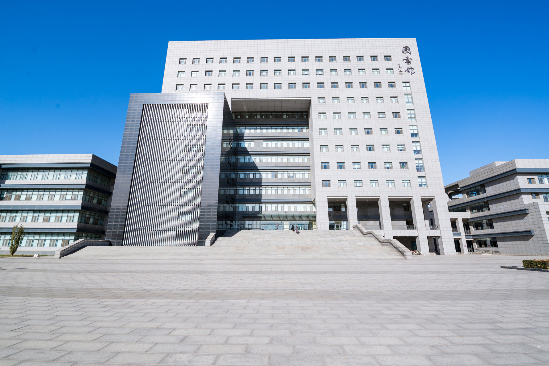 安徽省二本院校排名:皖南医学院排名第一,安徽工程大学排名第二,合肥